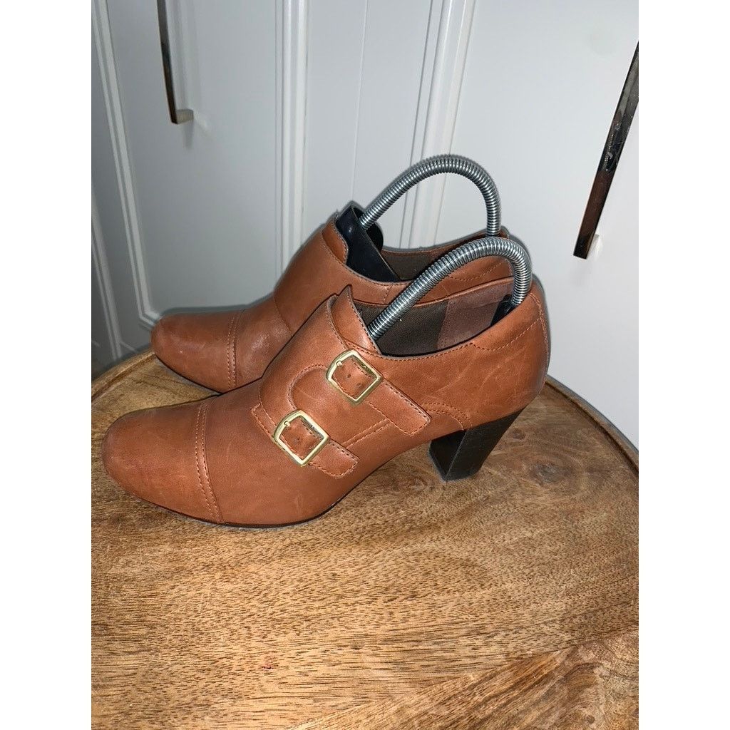 Clarks Clarks Women's Brown Ankle Booties Size 9.5M Double Buckle Size US 9.5 / IT 39.5 - 3 Thumbnail