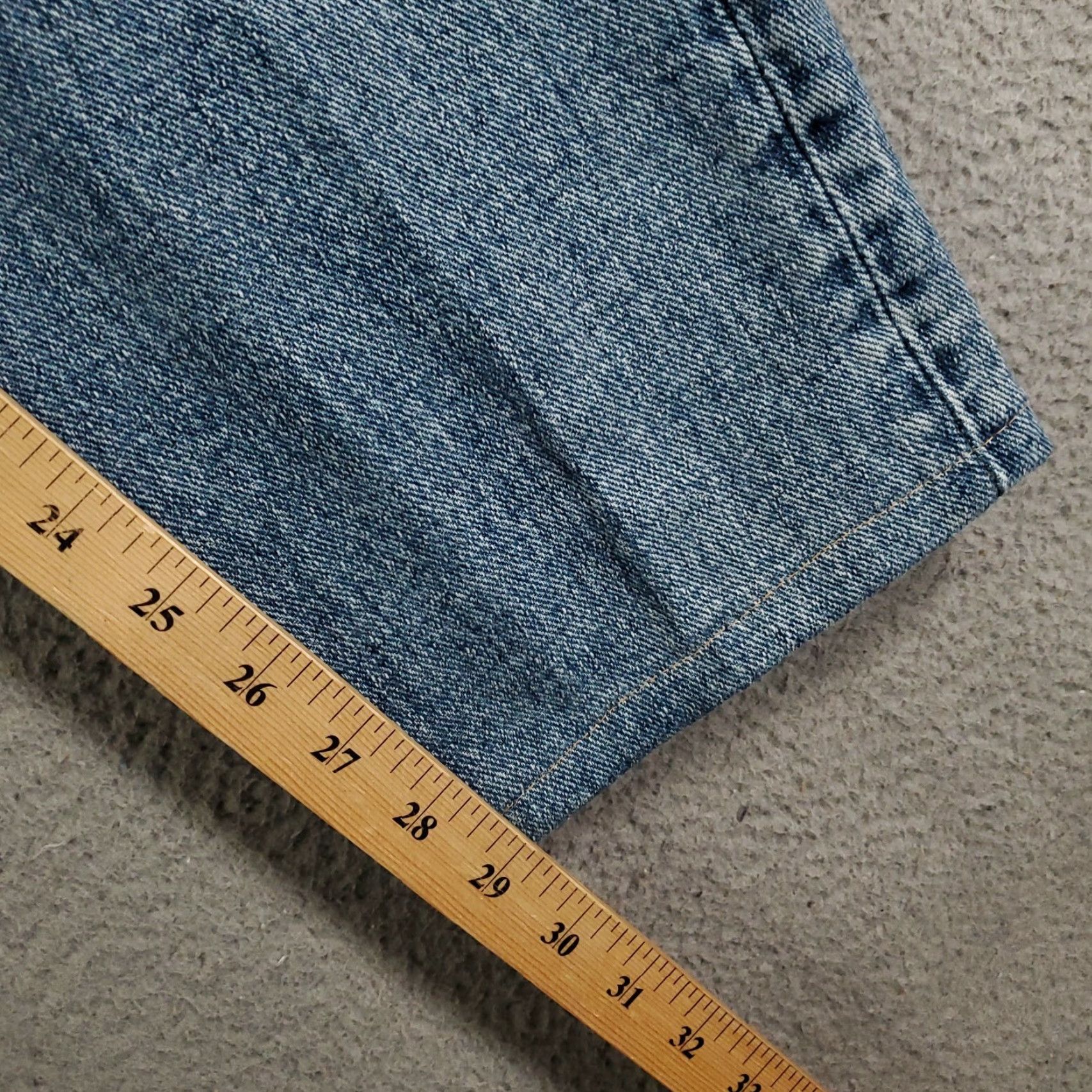 Levi's VINTAGE Levi's Jeans Mens 36 Relaxed Fit 550 Blue Distressed USA Hemmed 36x39 Size US 36 / EU 52 - 5 Thumbnail
