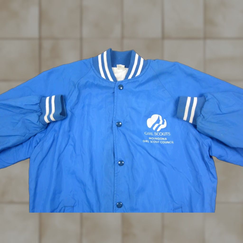 Vintage VINTAGE Girl Scouts Jacket Mens XL Blue Varsity 90s Outdoor Logo Women's XL Blue Varsity Jacket Size XL / US 12-14 / IT 48-50 - 1 Thumbnail