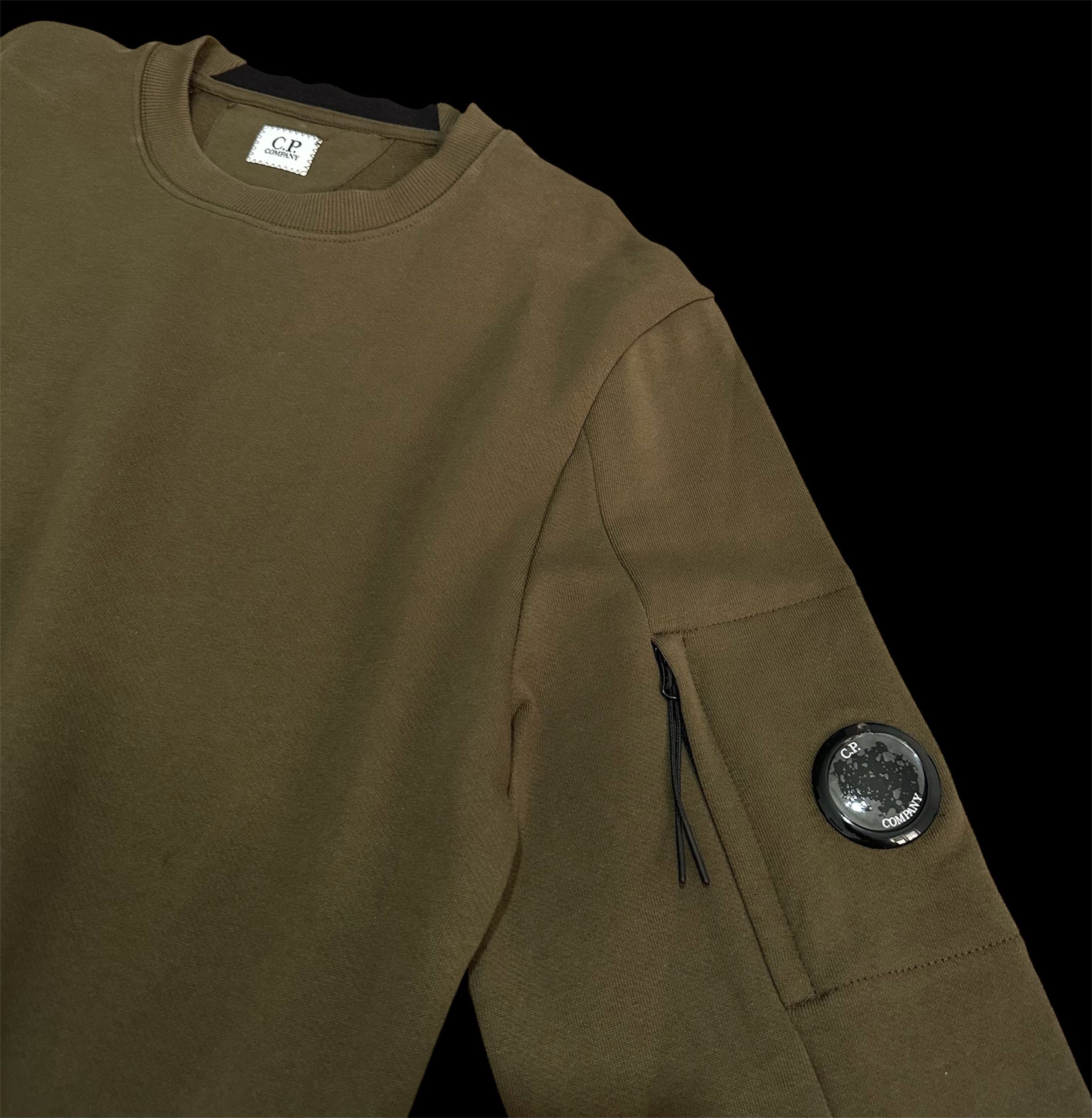 C.P. Company Diagonal Raised Fleece Sweatshirt Size US XL / EU 56 / 4 - 8 Thumbnail