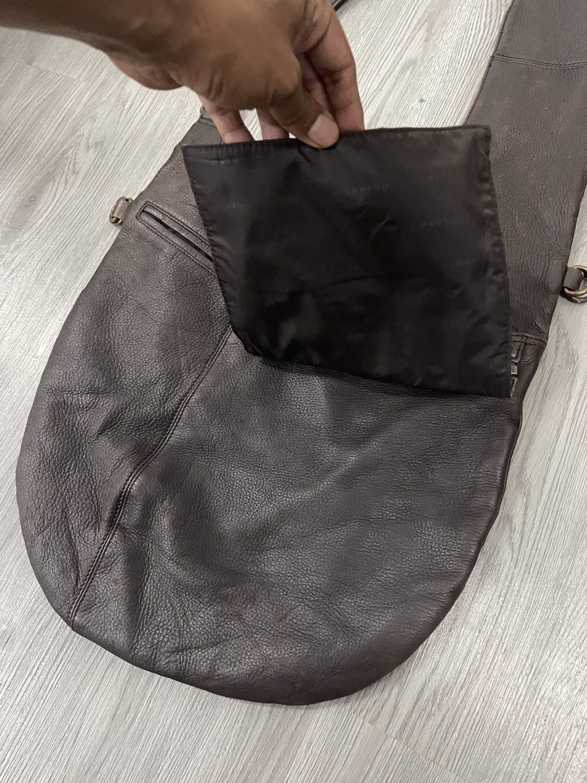 Genuine Leather Hiroko Moon Crossbody Leather Bag Size ONE SIZE - 5 Thumbnail