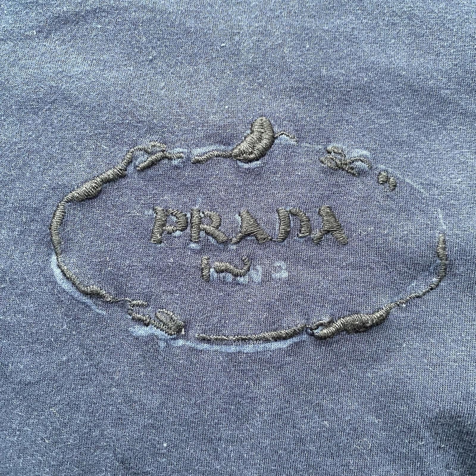 Prada Prada Milano Embroidered Men’s T-Shirt Navy Medium M Size US M / EU 48-50 / 2 - 4 Thumbnail