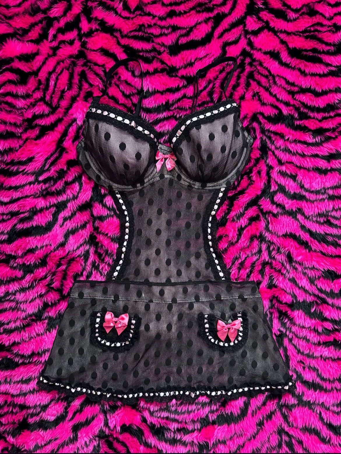 Victoria's Secret Victoria’s Secret Sexy Maid 36C PushUpBra Size ONE SIZE - 1 Thumbnail