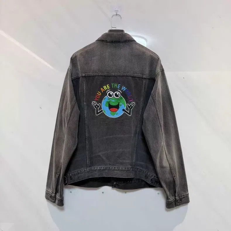 Balenciaga Balenciaga Earth Embroidered Denim Jacket Size US S / EU 44-46 / 1 - 2 Thumbnail