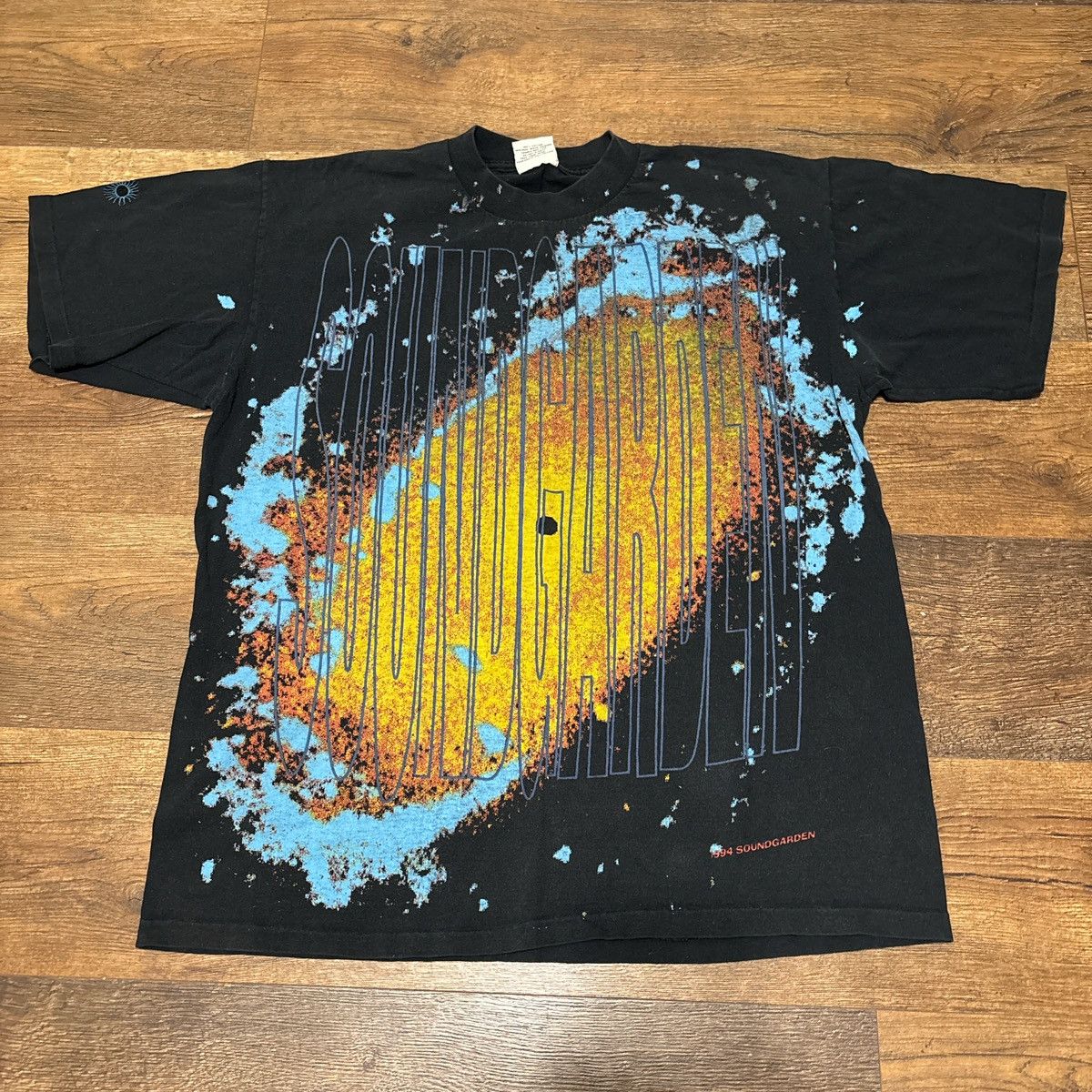 Band Tees Rare Soundgarden Black Hole Sun 1994 All Over Print T Shirt Size US XL / EU 56 / 4 - 1 Thumbnail