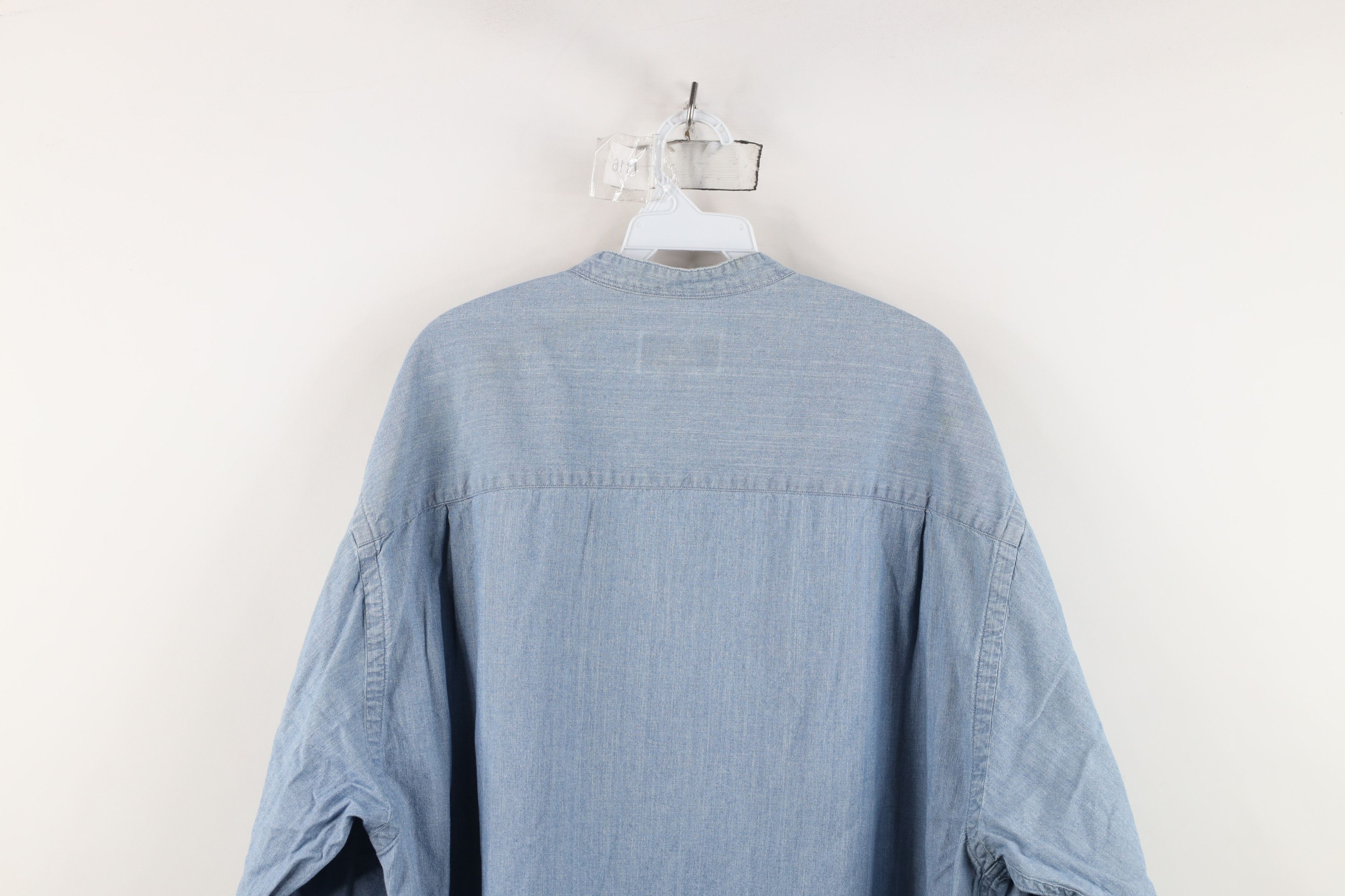 Eddie Bauer Vintage 90s Eddie Bauer Chambray Band Collar Button Shirt Size US XL / EU 56 / 4 - 11 Thumbnail