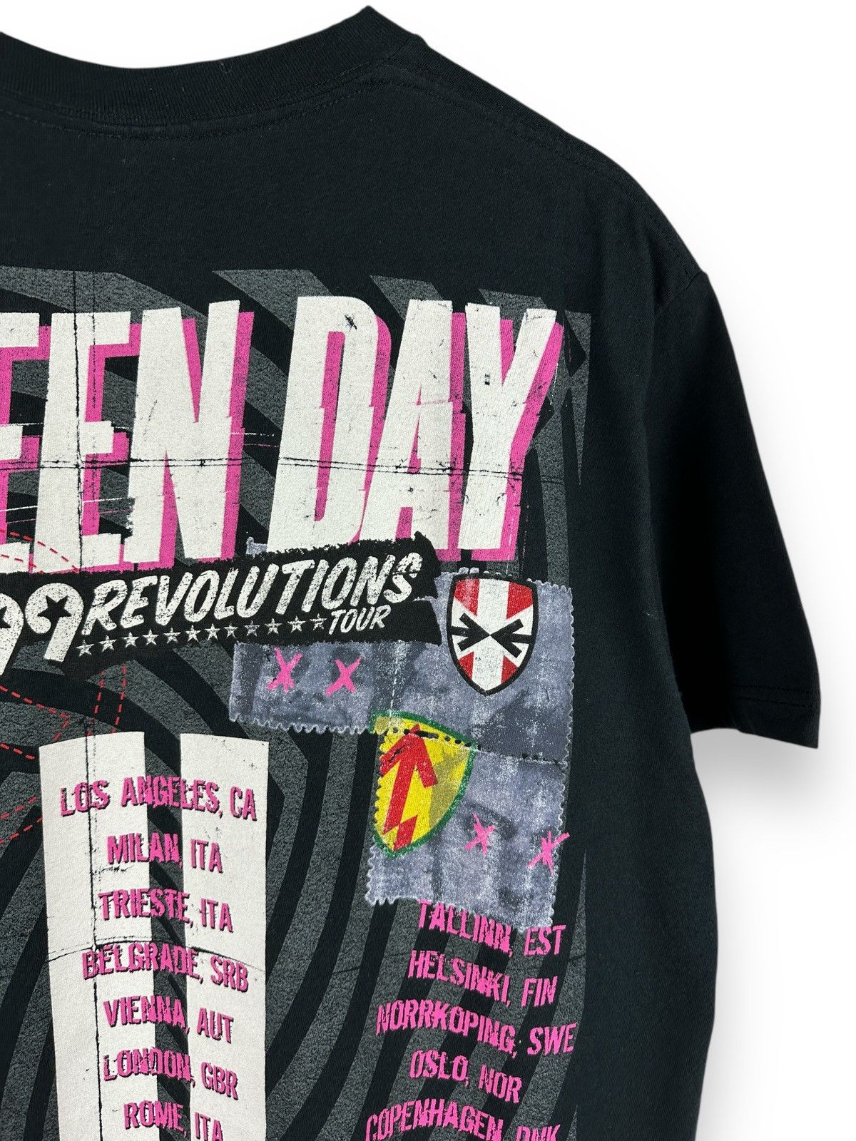 Band Tees × Vintage 2013 Green Day “99 Revolutions” Tour T-Shirt Double Sided Size US M / EU 48-50 / 2 - 14 Thumbnail