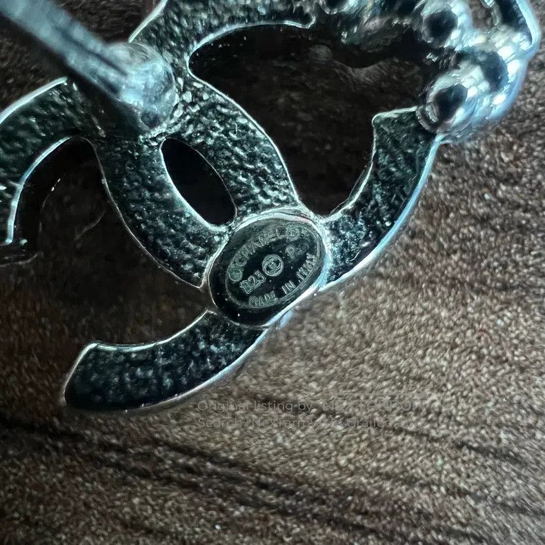 Chanel Chanel 23P silver full diamond earrings Size ONE SIZE - 5 Thumbnail