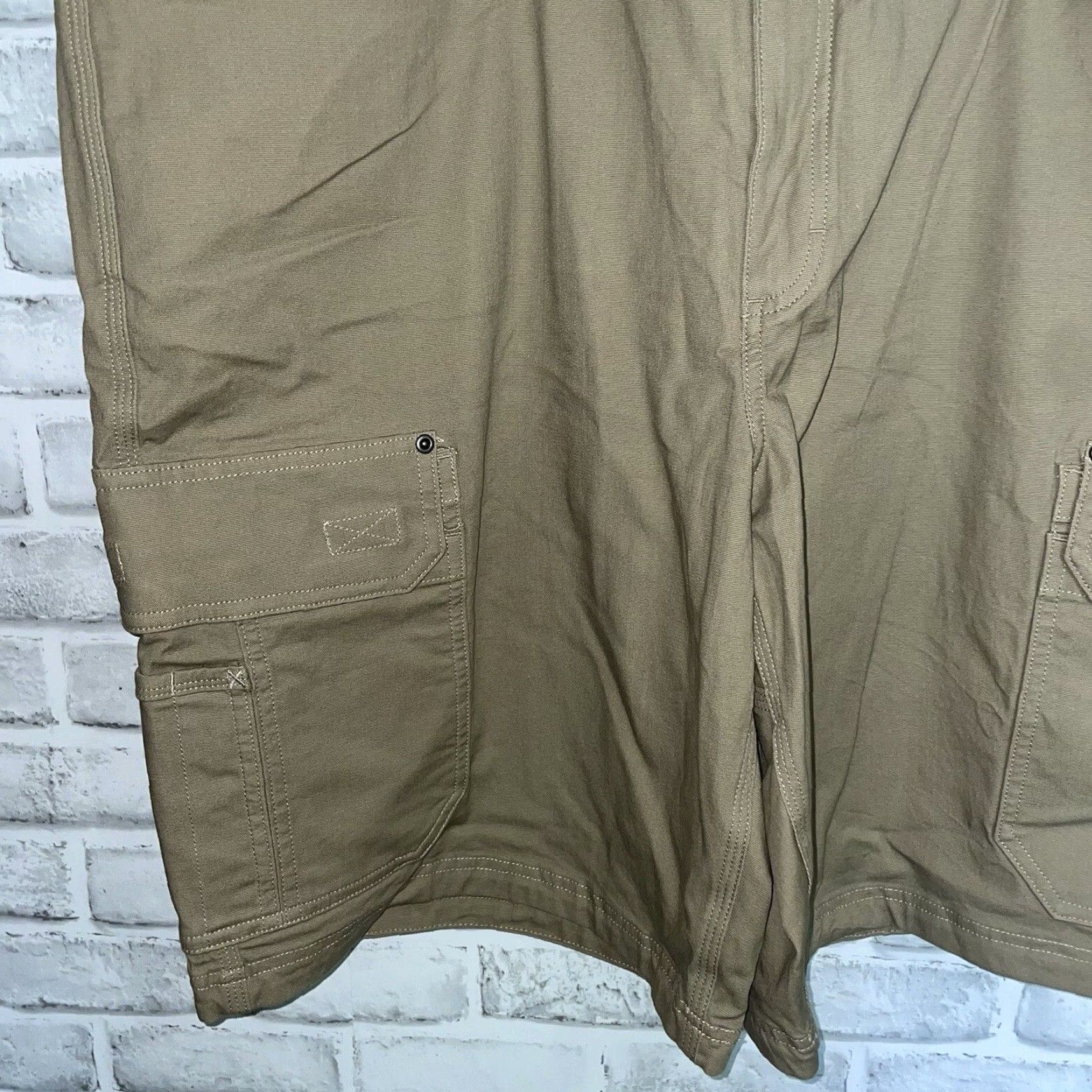 CO Duluth Trading Co Cargo Shorts Mens Size 46 Cotton Brown Cargo Shorts Mens 46 Duluth Trading Co Size US 30 / EU 46 - 3 Thumbnail