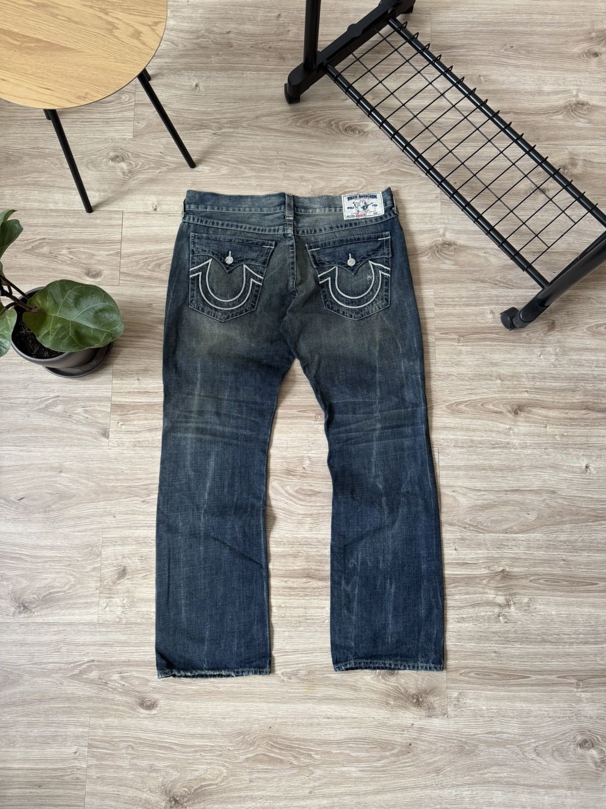 Other Vintage Y2K True Religion Distressed Washed Denim Jeans Size US 38 / EU 54 - 1 Thumbnail