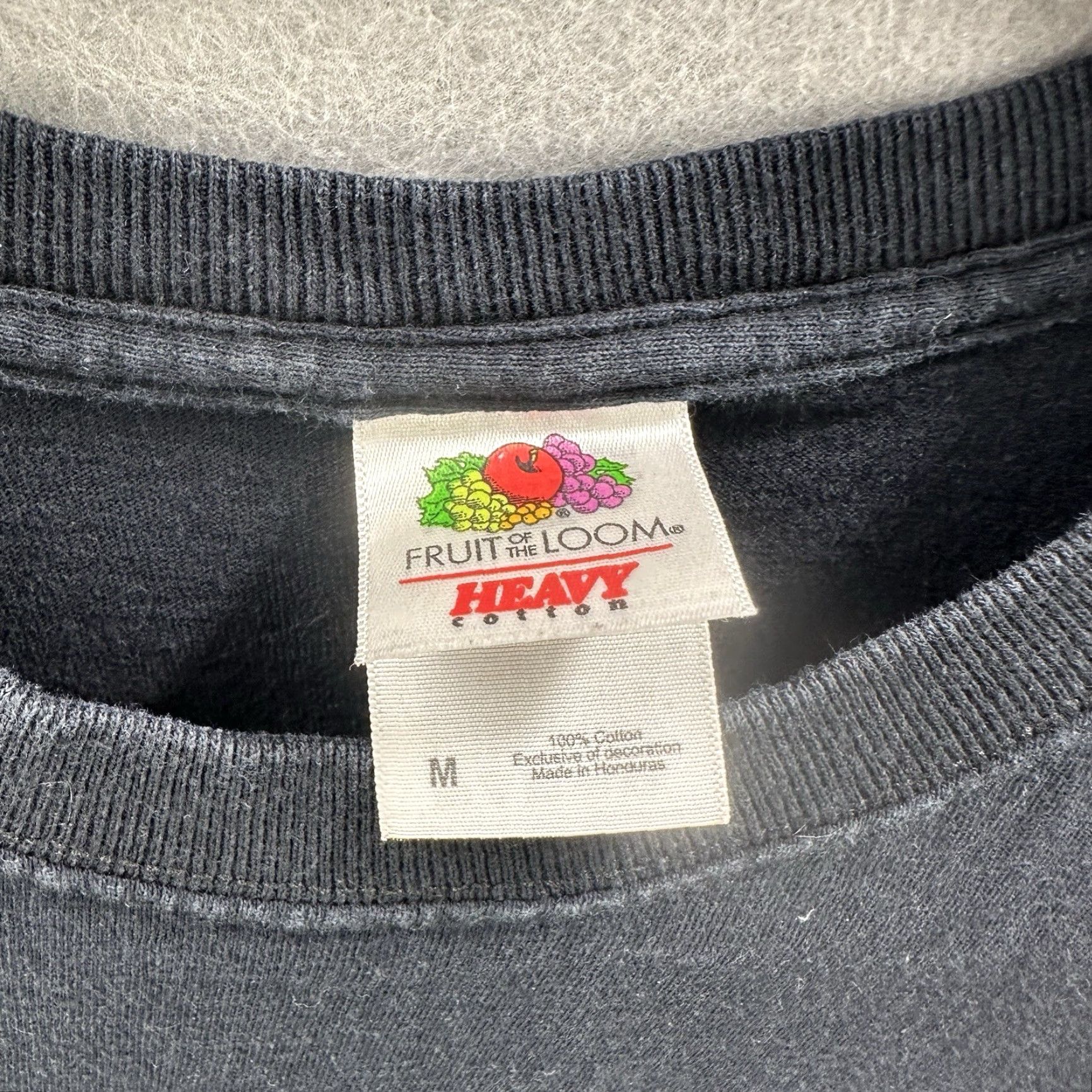 Fruit Of The Loom Vintage 12AX7 Tube Socket Diagram Shirt Mens M Black Rock Graphic Print Size US M / EU 48-50 / 2 - 7 Thumbnail