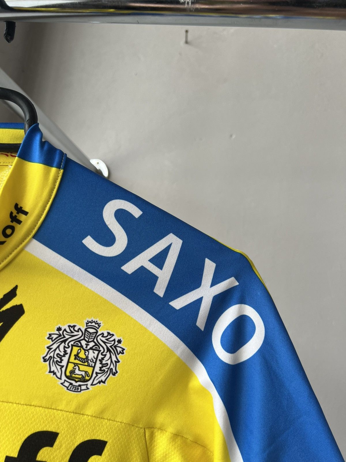 Other TINKOFF SAXO BANK TEAM UCI WORLD TOUR CYCLING JERSEY Size US L / EU 52-54 / 3 - 7 Thumbnail