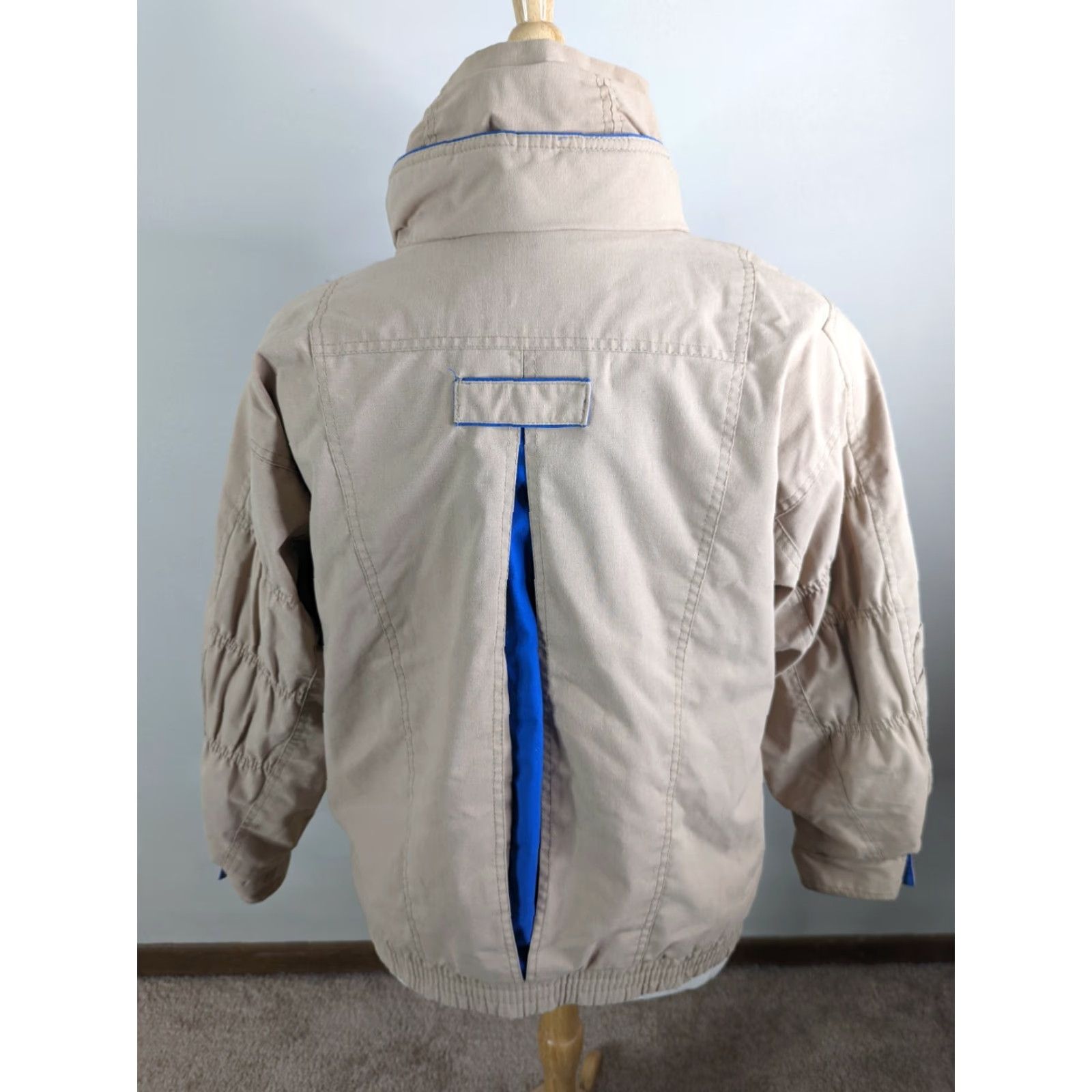 Vintage VINTAGE IZZI Anorak Jacket Womens Beige 80s Insulated Winter L Regular Bust 50 Waist 44 Length 26 Size L / US 10 / IT 46 - 4 Thumbnail
