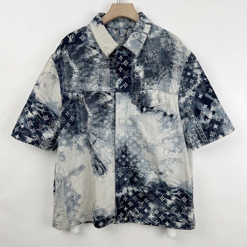 Louis Vuitton Louis Vuitton size 4l Cashew flower tie-dyed logo denim sho Size US XXL / EU 58 / 5 - 2 Thumbnail