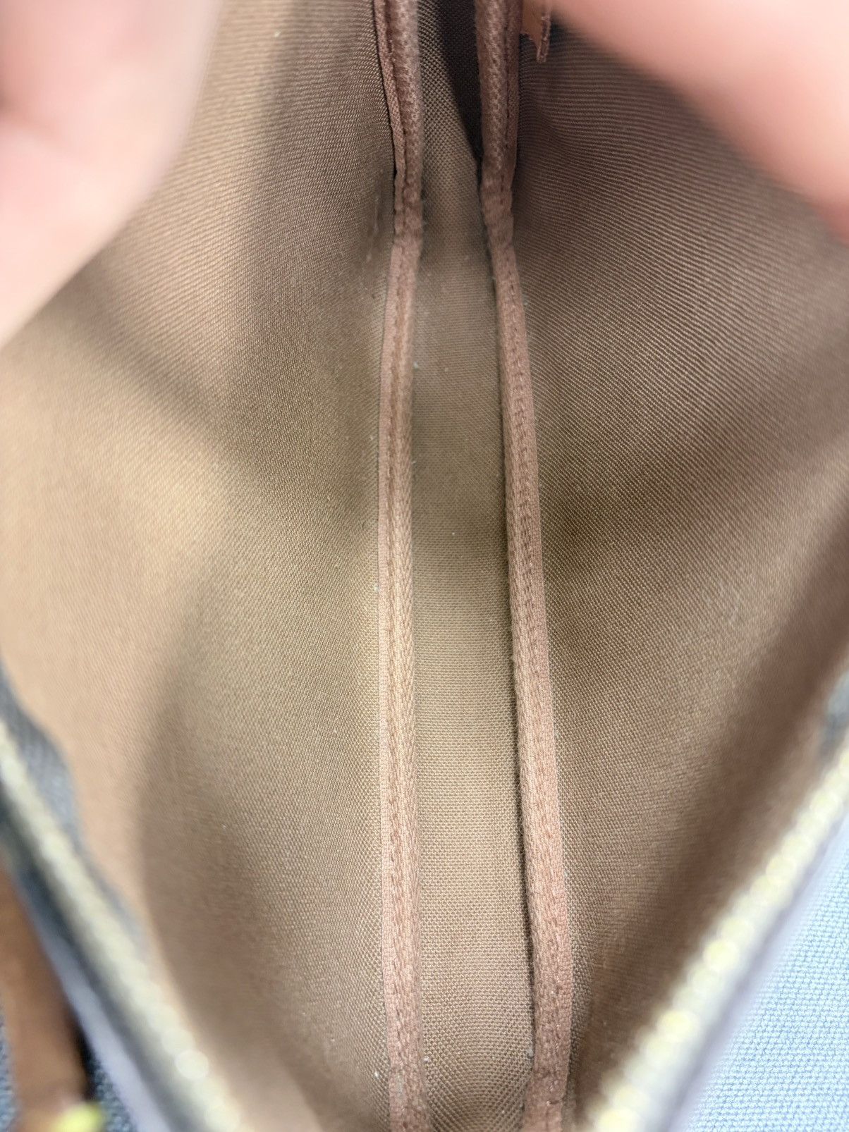 Louis Vuitton Louis Vuitton Pochette Accessories Vintage Handbag Size ONE SIZE - 7 Thumbnail