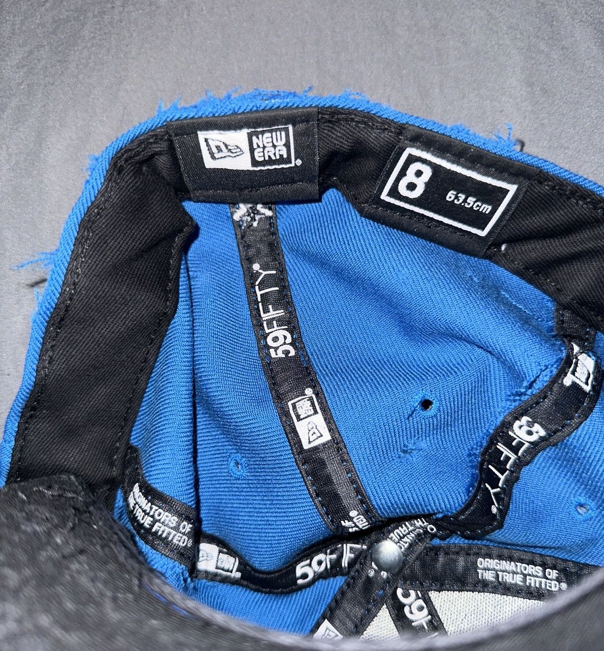 Designer × New Era Philippines New Era Custom distressed fitted Hat Size ONE SIZE - 7 Thumbnail