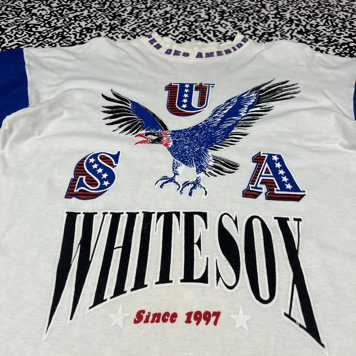 Vintage Vintage 90s White Sox MLB Retro Style Big Logo Boxy T-shirt Size US XL / EU 56 / 4 - 6 Thumbnail