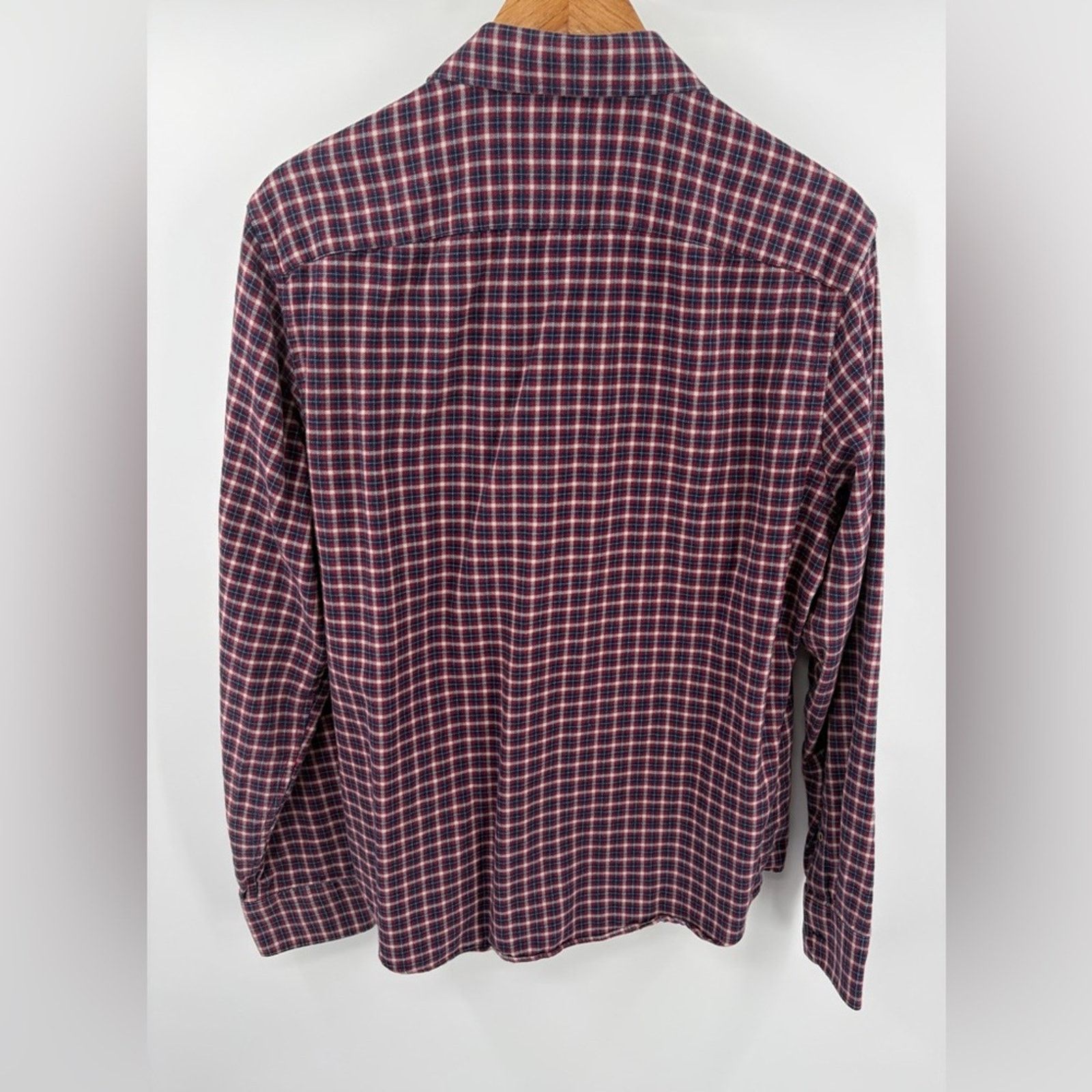 UNTUCKit Untuckit Tesoro slim fit plaid cotton flannel button up Size US L / EU 52-54 / 3 - 5 Thumbnail