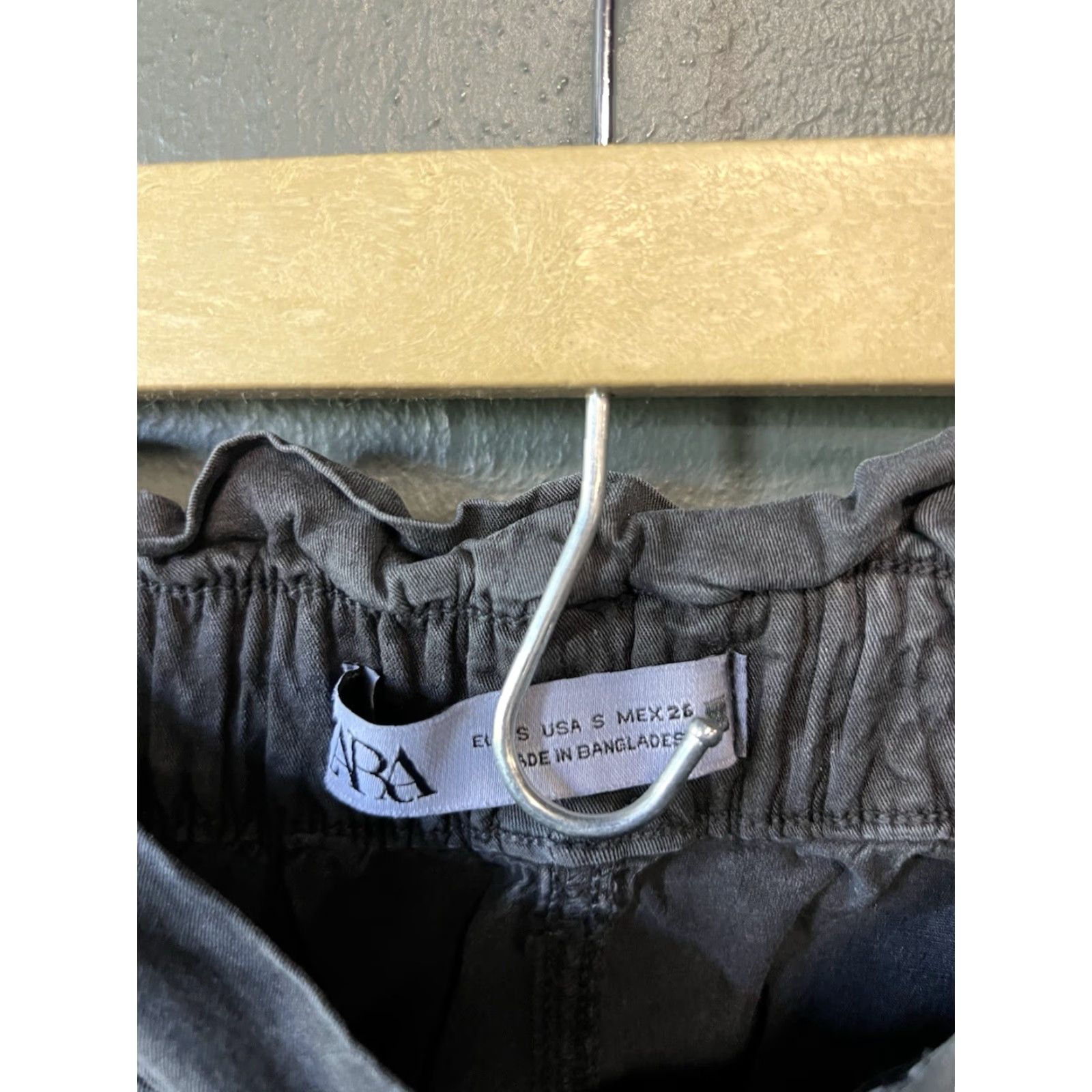 Zara Zara Sweatpants Womens Gray Cropped Jogger Size Small Size 28" / US 6 / IT 42 - 3 Thumbnail