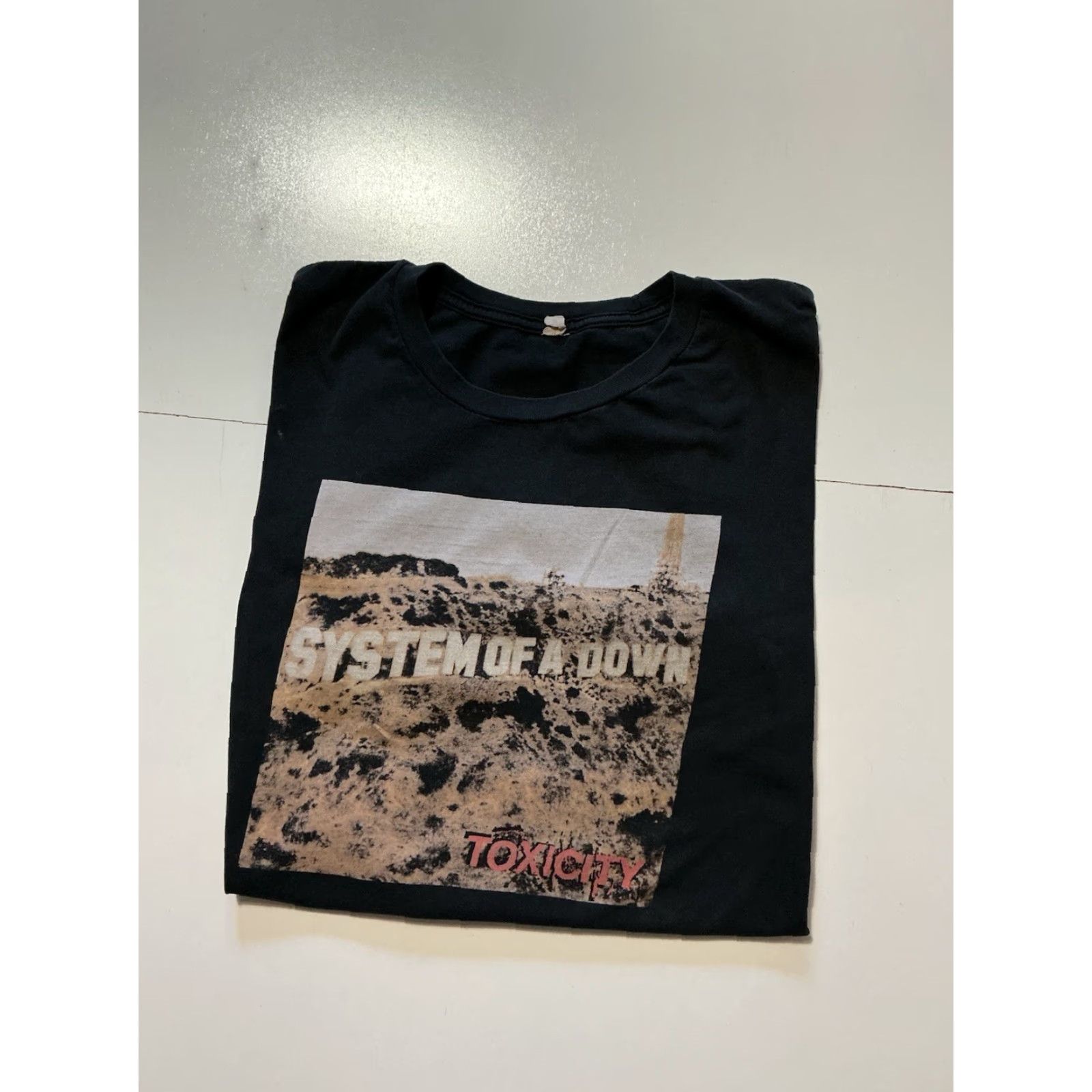 Vintage VINTAGE System Of A Down Toxicity Heavy Metal Alternative Rock Band Black T-Shirt 2XL Mens Size XX L? Size US XXL / EU 58 / 5 - 2 Thumbnail