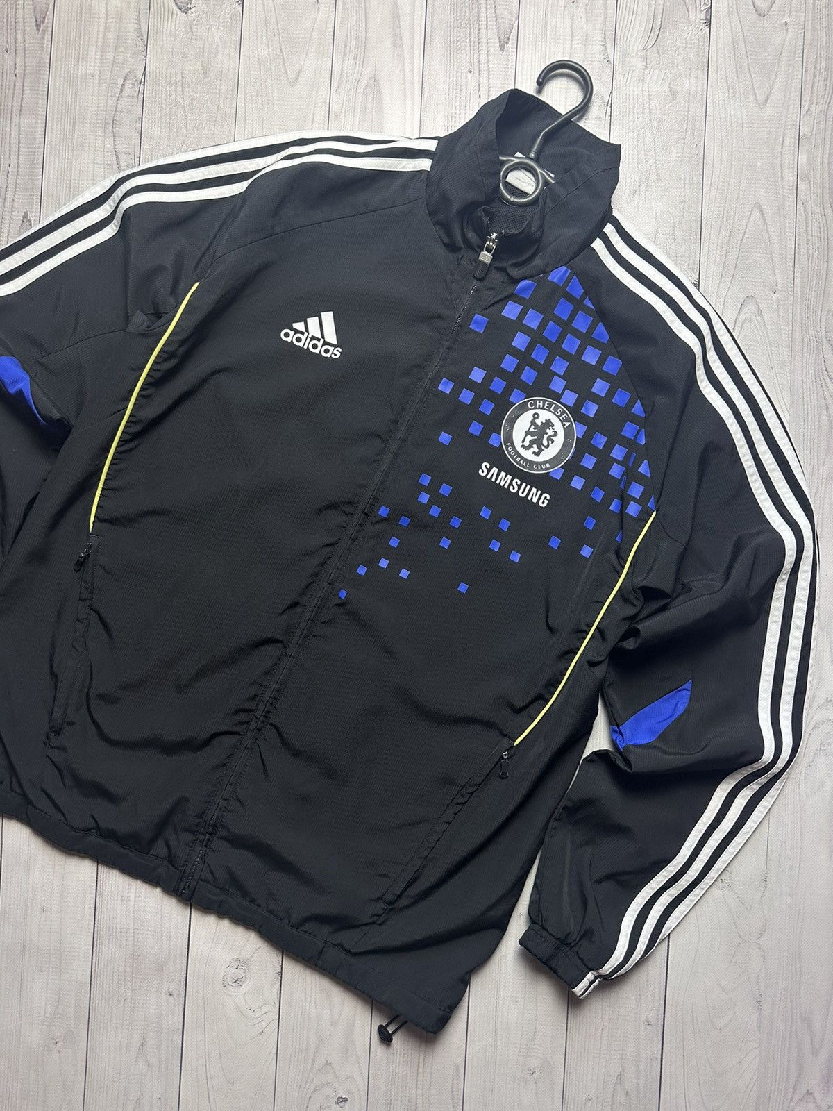 Adidas × Vintage Vintage adidas Chelsea soccer jacket rare size L Size US L / EU 52-54 / 3 - 2 Thumbnail
