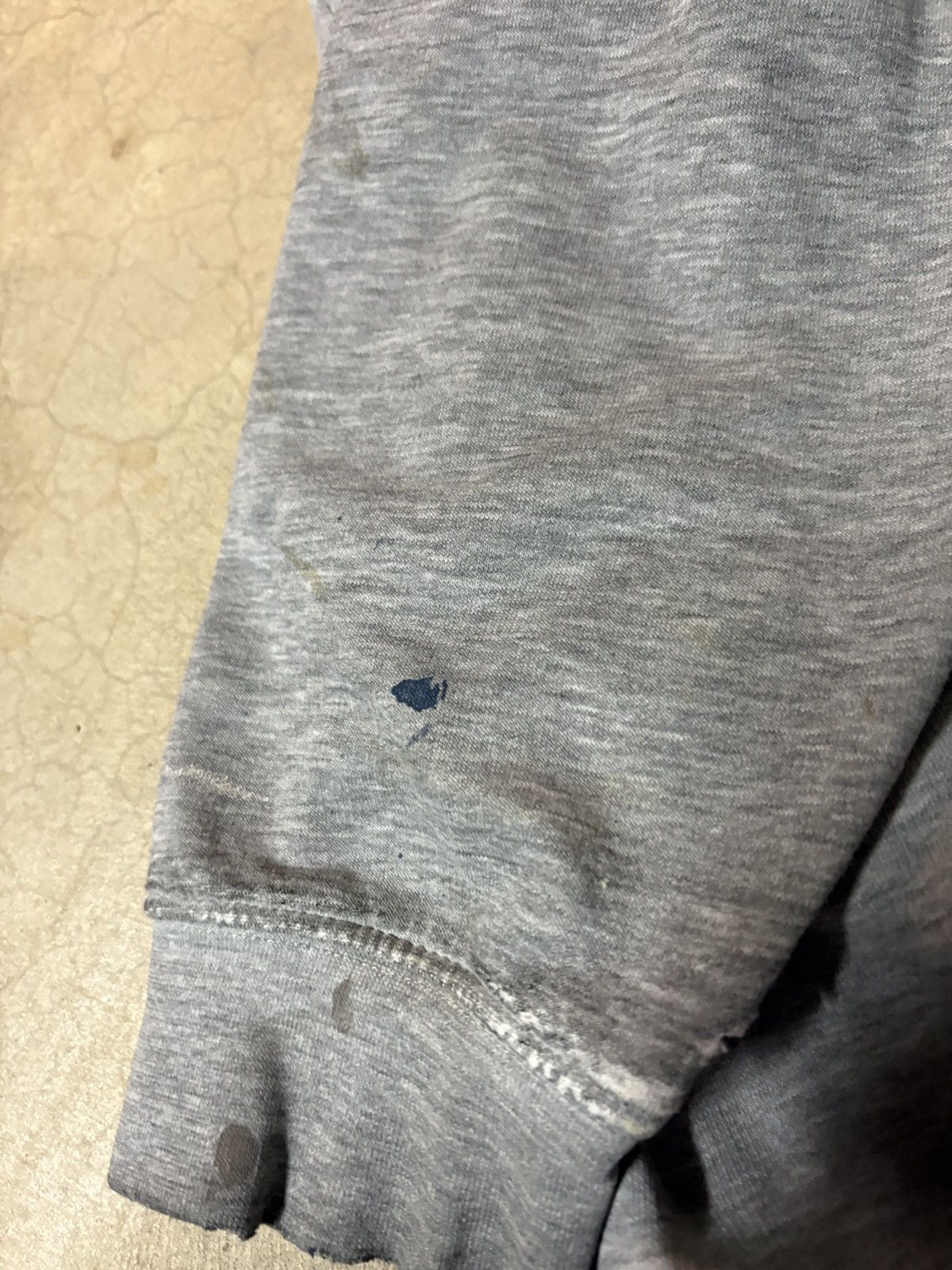 Nike Vintage 00’s Nike Y2K Distressed Crewneck Sweatshirt Gray Size US L / EU 52-54 / 3 - 5 Thumbnail