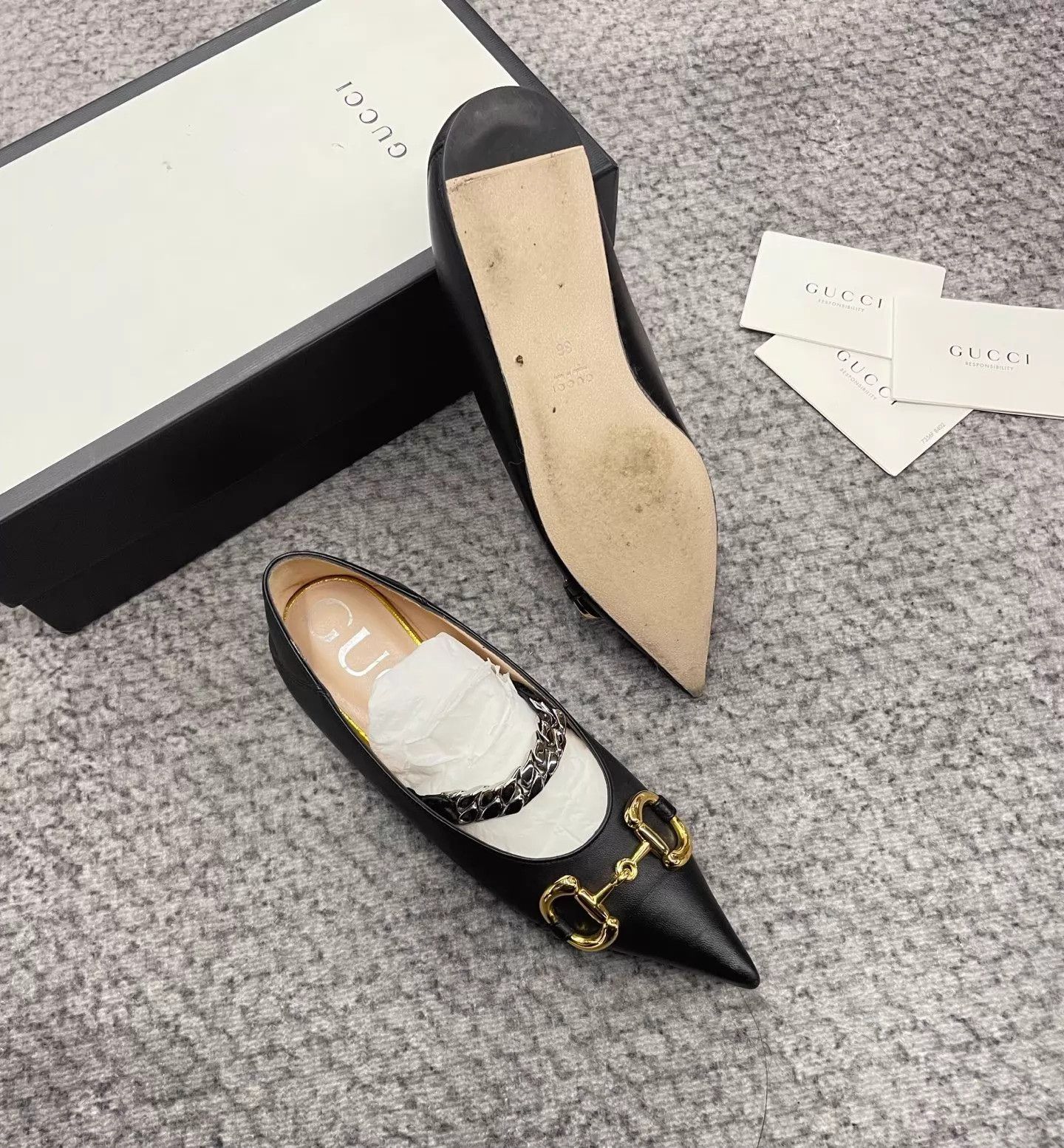 Gucci Gucci Black Horsebit Pointed Toe Flat w/box 36 Size US 5.5 / IT 35.5 - 6 Thumbnail