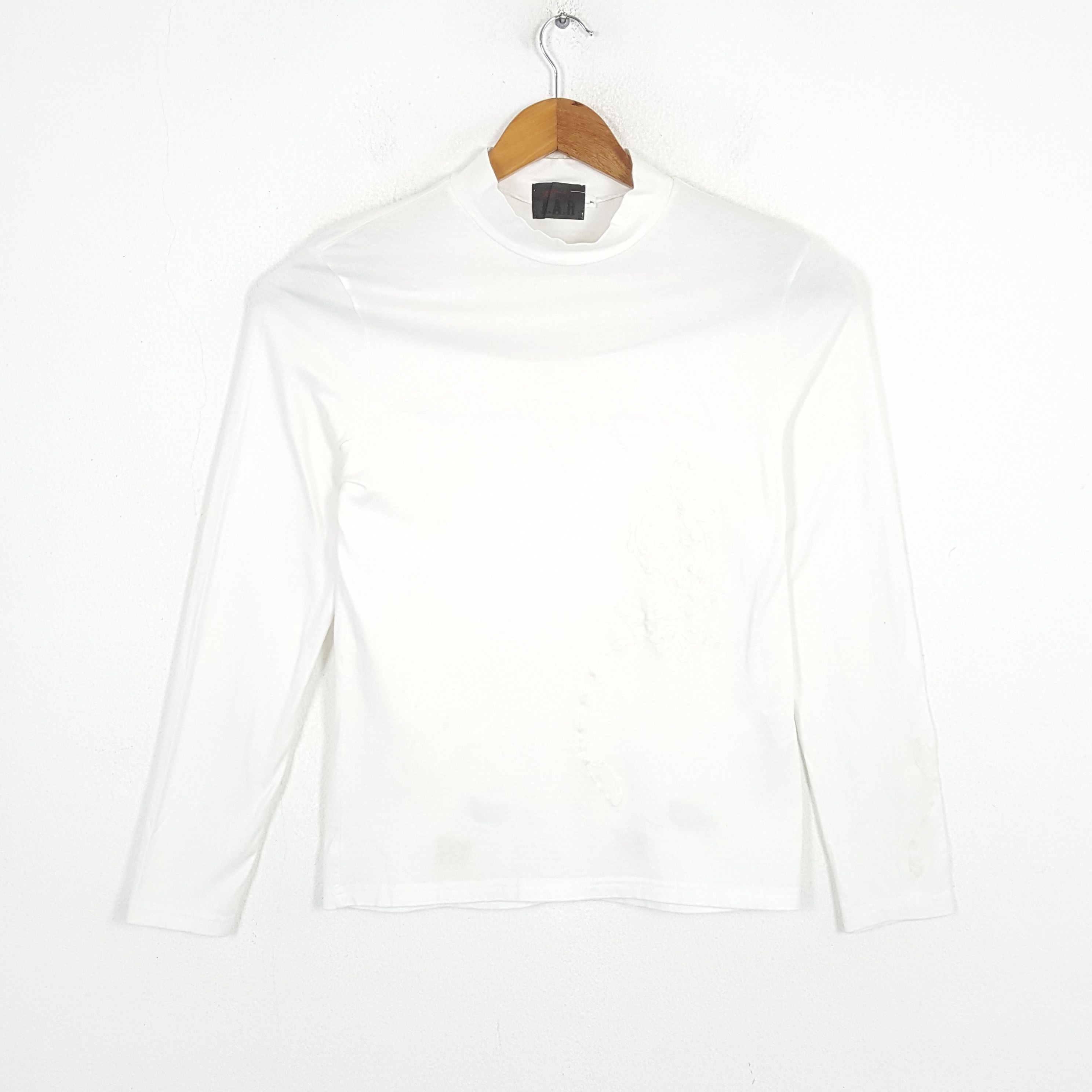 Japanese Brand Vintage YOHJI YAMAMOTO Japanese Fashion Brand T-Shirt Size US M / EU 48-50 / 2 - 3 Thumbnail