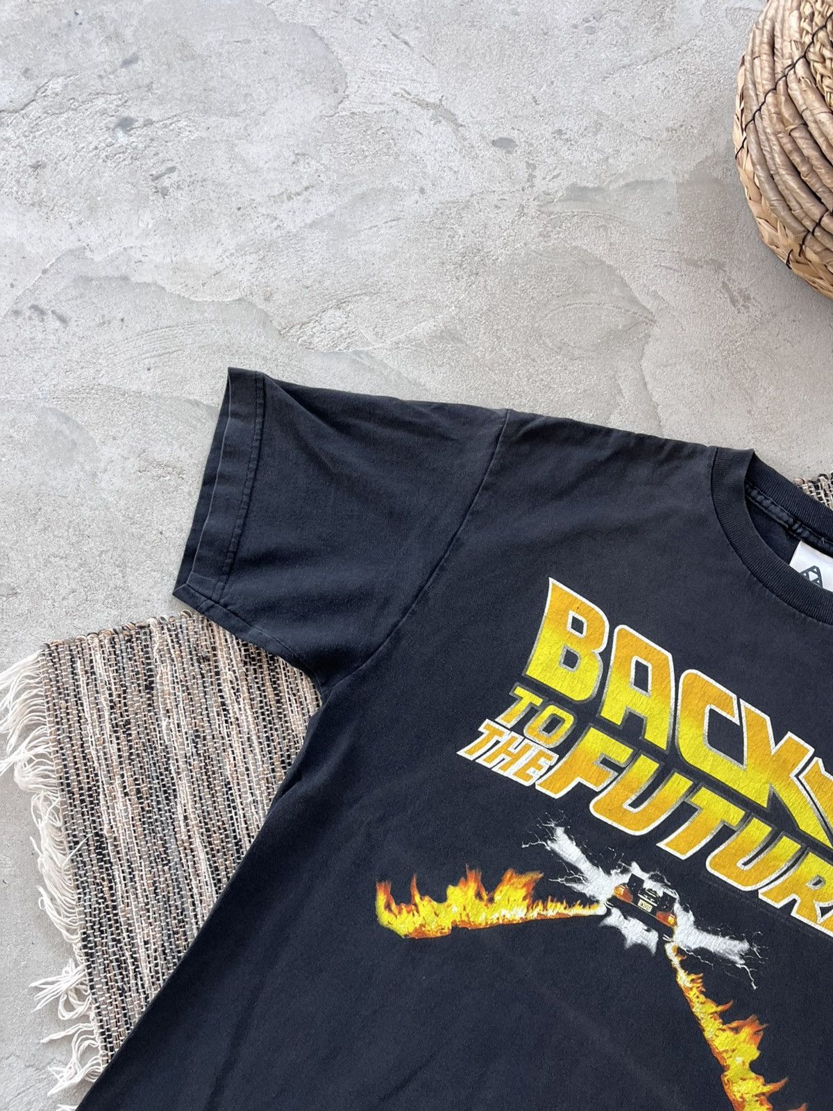 Band Tees 00s Vintage Back to the Future Faded Black Movie Tshirt Y2K Size US M / EU 48-50 / 2 - 2 Thumbnail