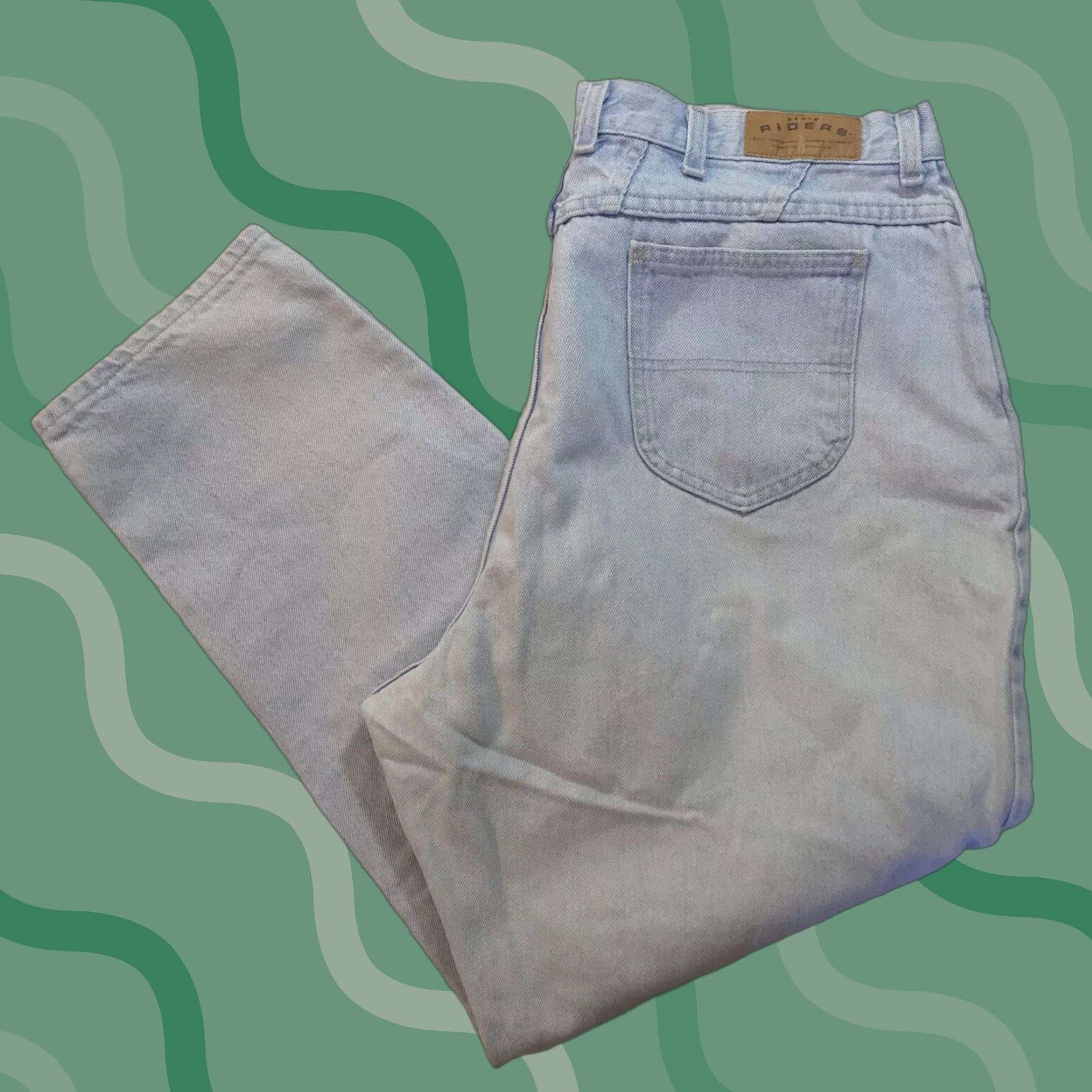Vintage VINTAGE Riders Lee Jeans Womens Denim Regular Fit 24W 32in Blue USA Stripe/Logo Mid Rise Belt Zip Closure Regular Department Women Size 42" / US 20 - 1 Thumbnail