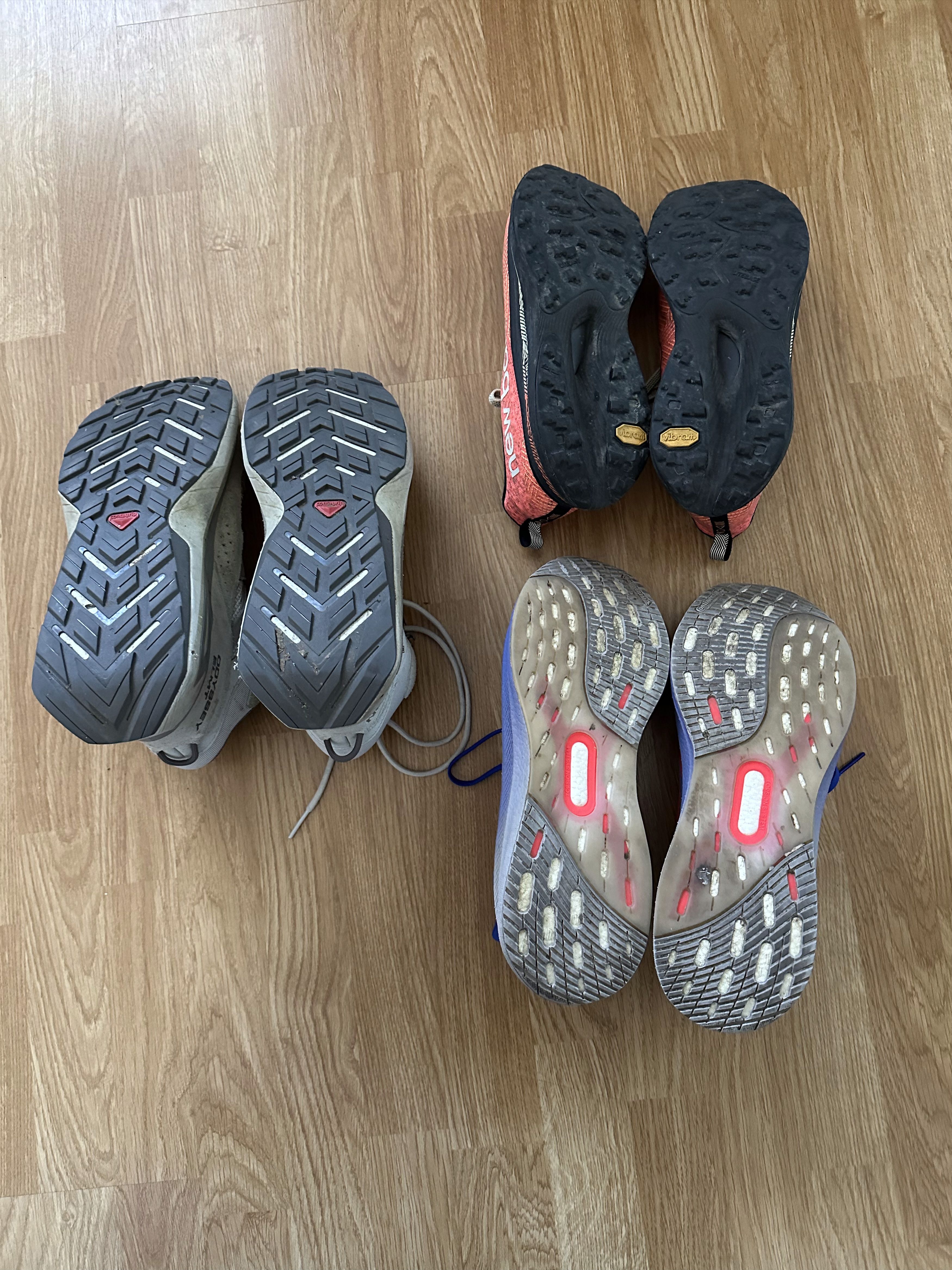 Salomon (3 pairs) Odyssey ELMT, UltraBOOST 5X, SC Trail Size US 10.5 / EU 43-44 - 9 Thumbnail