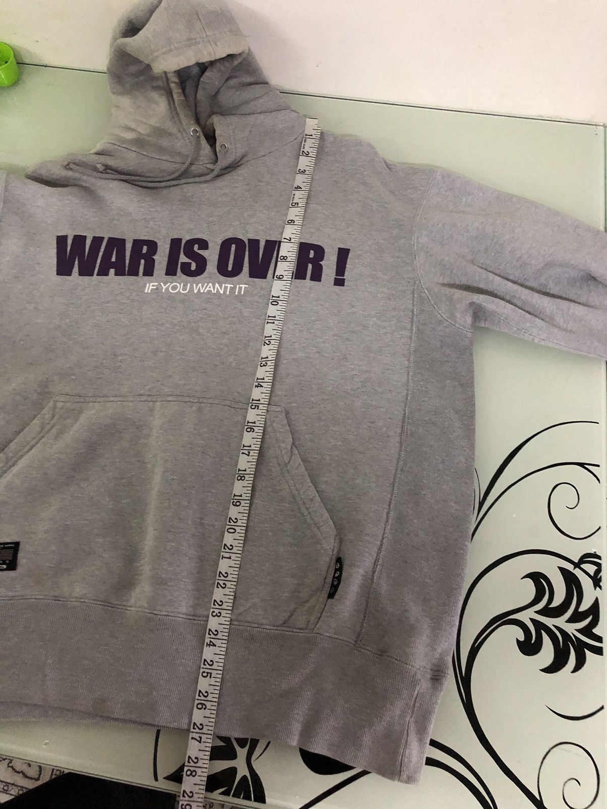 Band Tees Vintage War is Over John Lennon Faded Hoodie Size US L / EU 52-54 / 3 - 21 Thumbnail