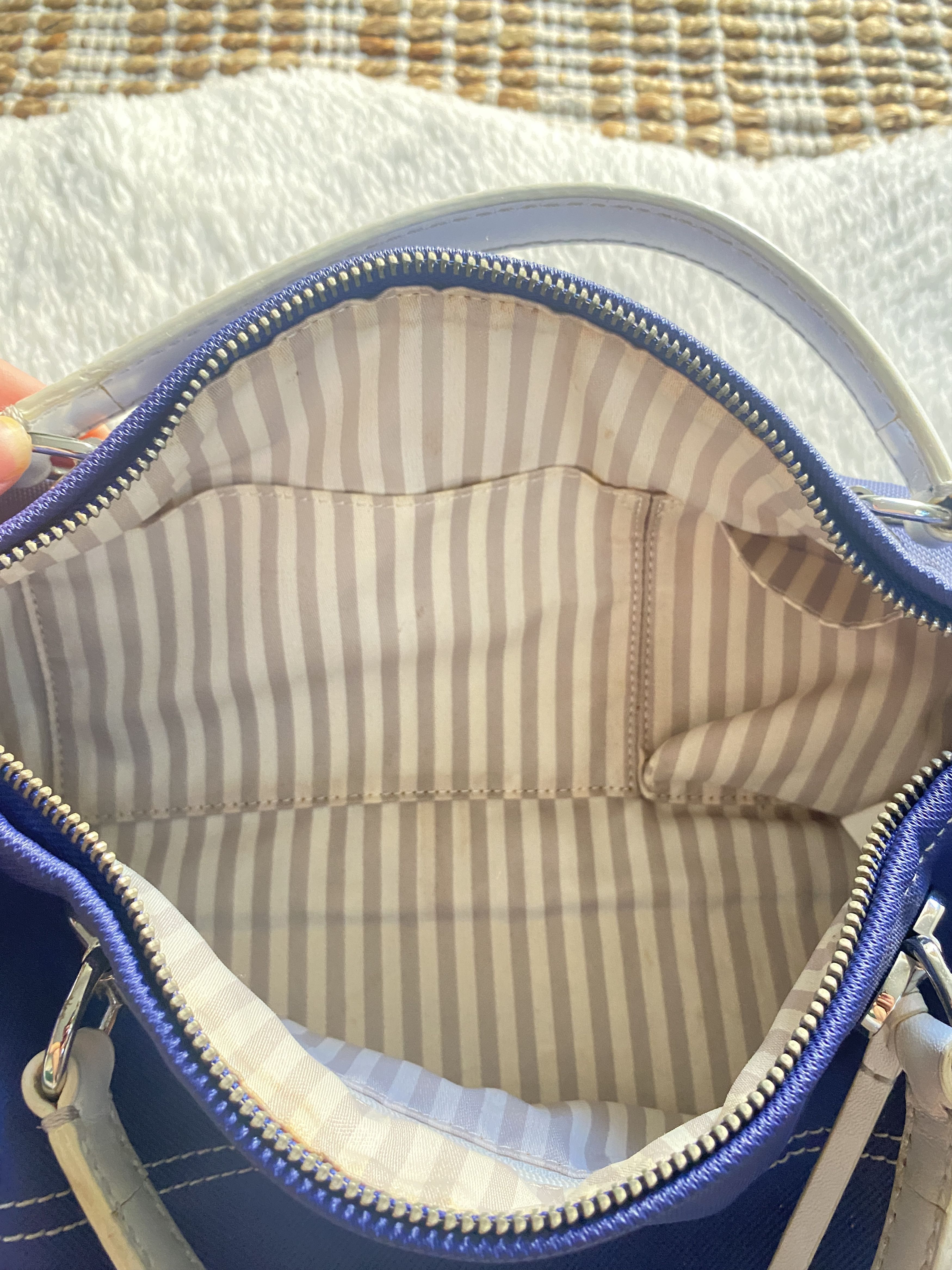 Lacoste Rare Lacoste Barrel Bag – Navy & White PVC Size ONE SIZE - 16 Thumbnail