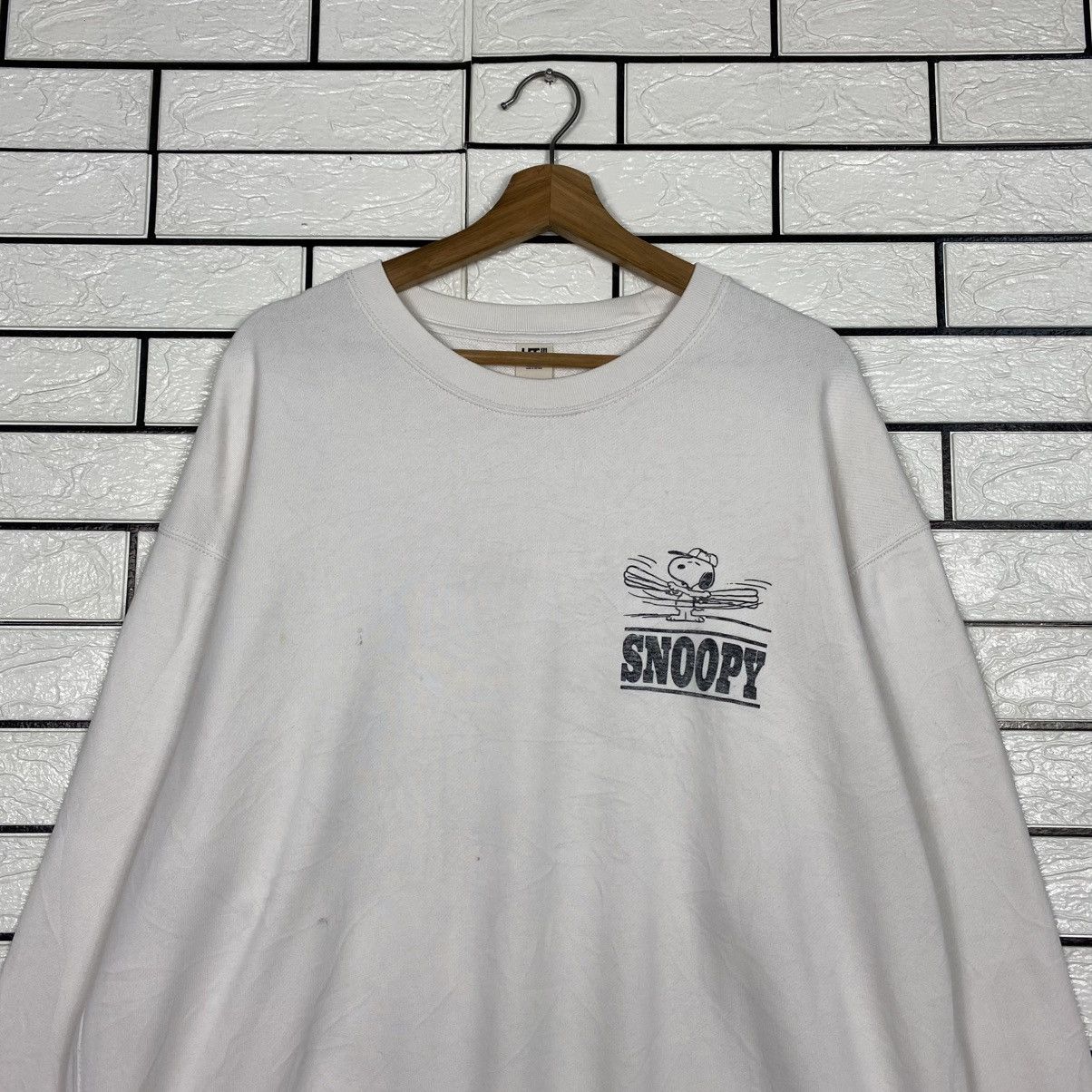 Japanese Brand Vintage Sweatshirt Snoopy Peanuts Big Logo Size US XL / EU 56 / 4 - 4 Thumbnail
