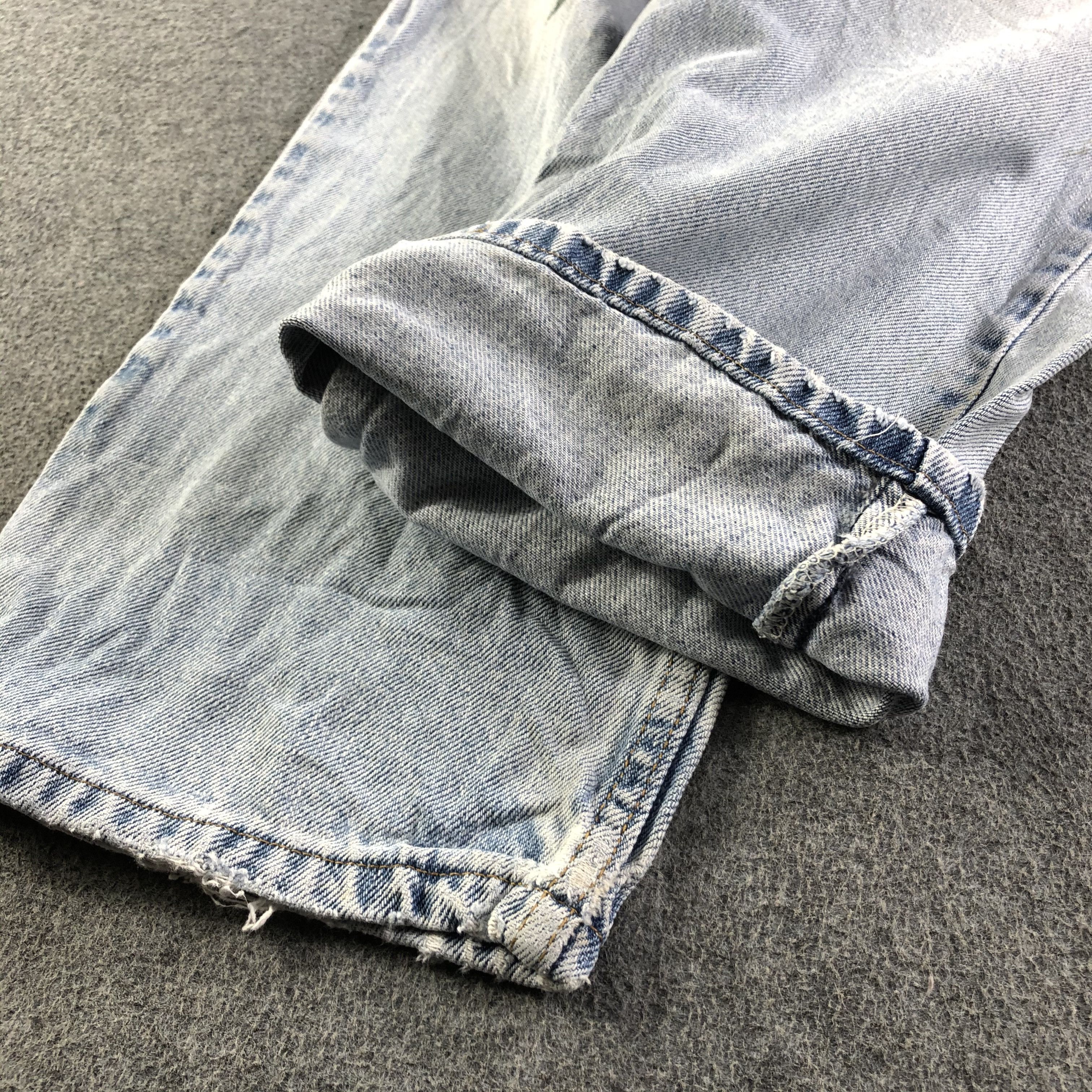 Levi's Vintage Light Wash Levis 550 Jeans-J3190 Size US 33 - 7 Thumbnail