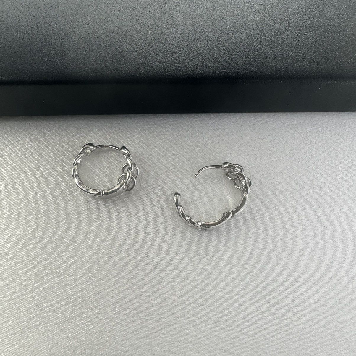 Other Small Hoop Earrings for Men Women Streetwear Unisex Style Size ONE SIZE - 3 Thumbnail
