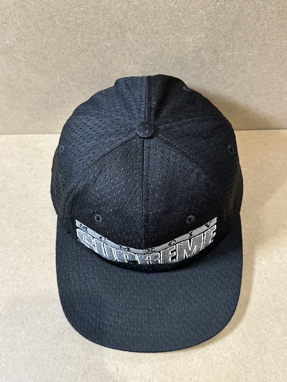 Supreme Supreme Zig Zag 6-Panel cap in black. Size ONE SIZE - 2 Thumbnail