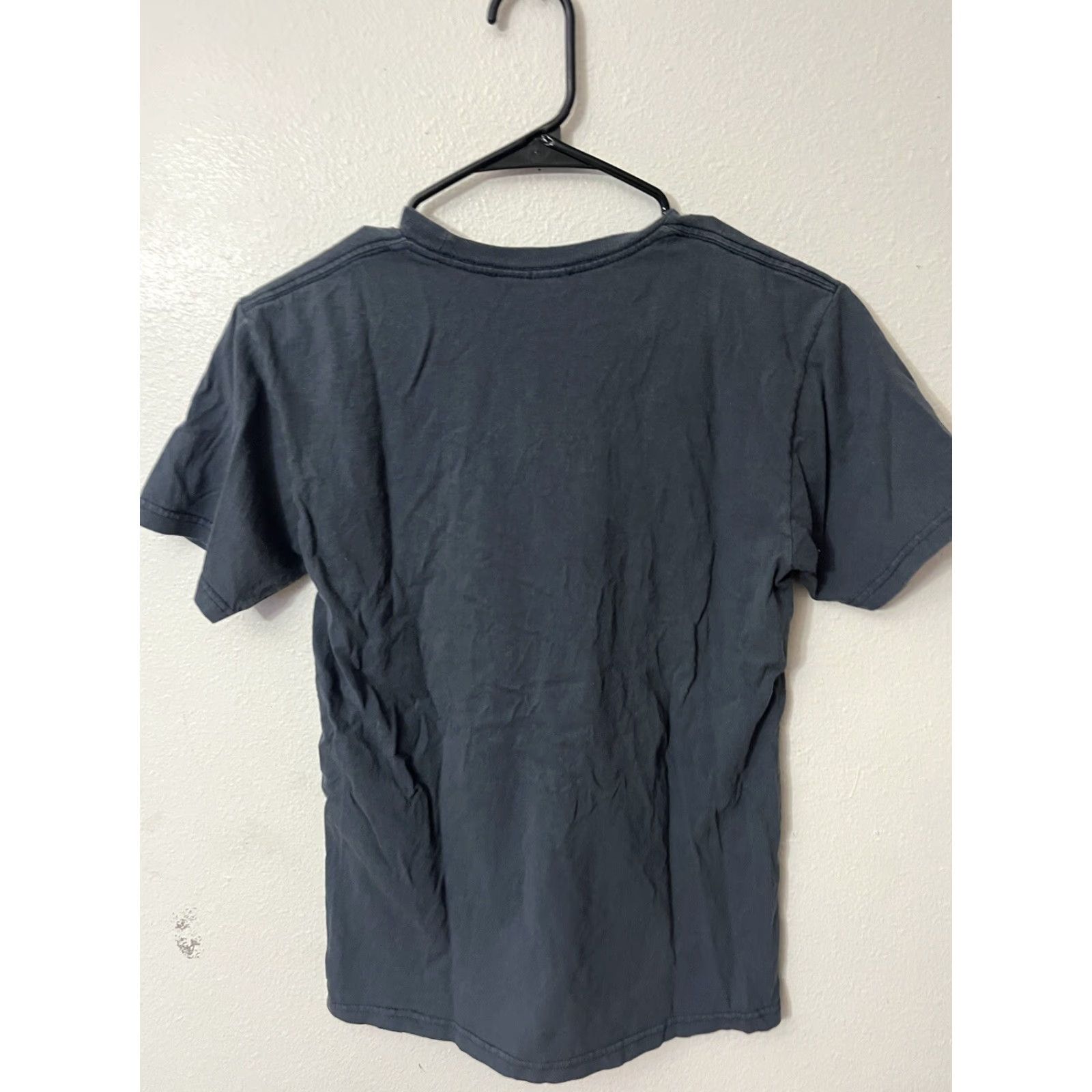 Vans Vans T Shirt Men Small Blue Classic Fit Off The Wall Graphic Embroidered Flower Size US S / EU 44-46 / 1 - 2 Thumbnail