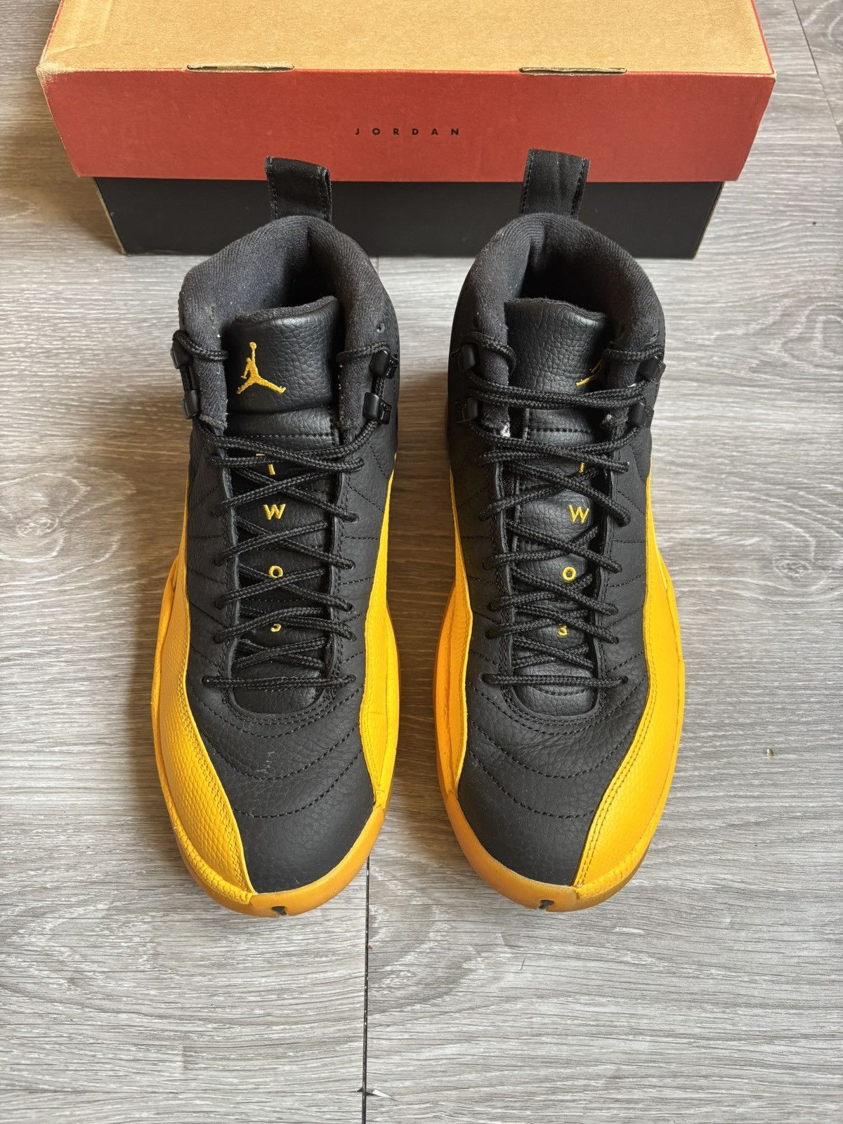 Jordan Brand Jordan 8 University Gold Size US 8 / EU 41 - 3 Thumbnail