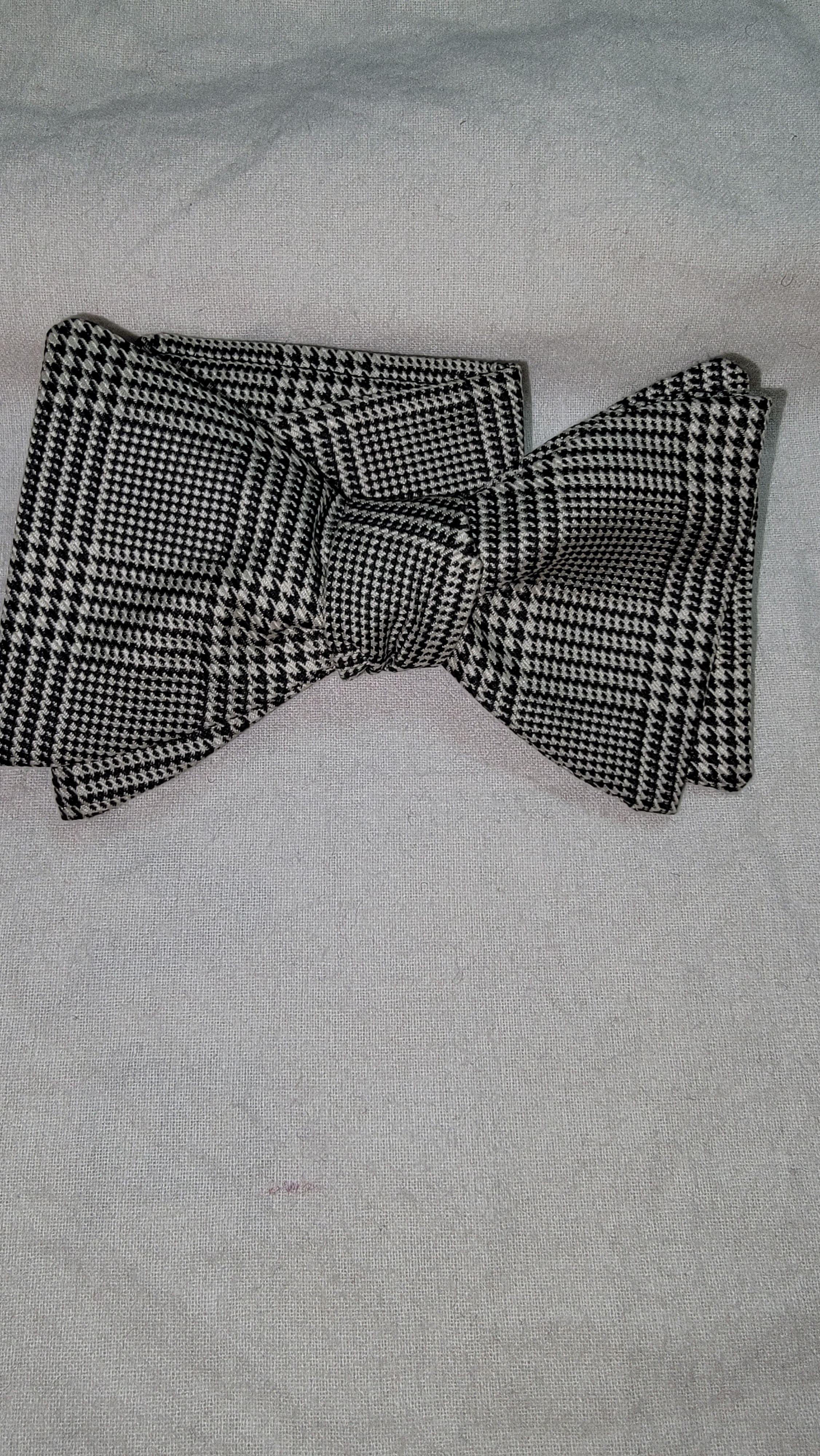 Ralph Lauren Purple Label Ralph Lauren Purple Label classic Glen plaid bow tie Size ONE SIZE - 6 Thumbnail