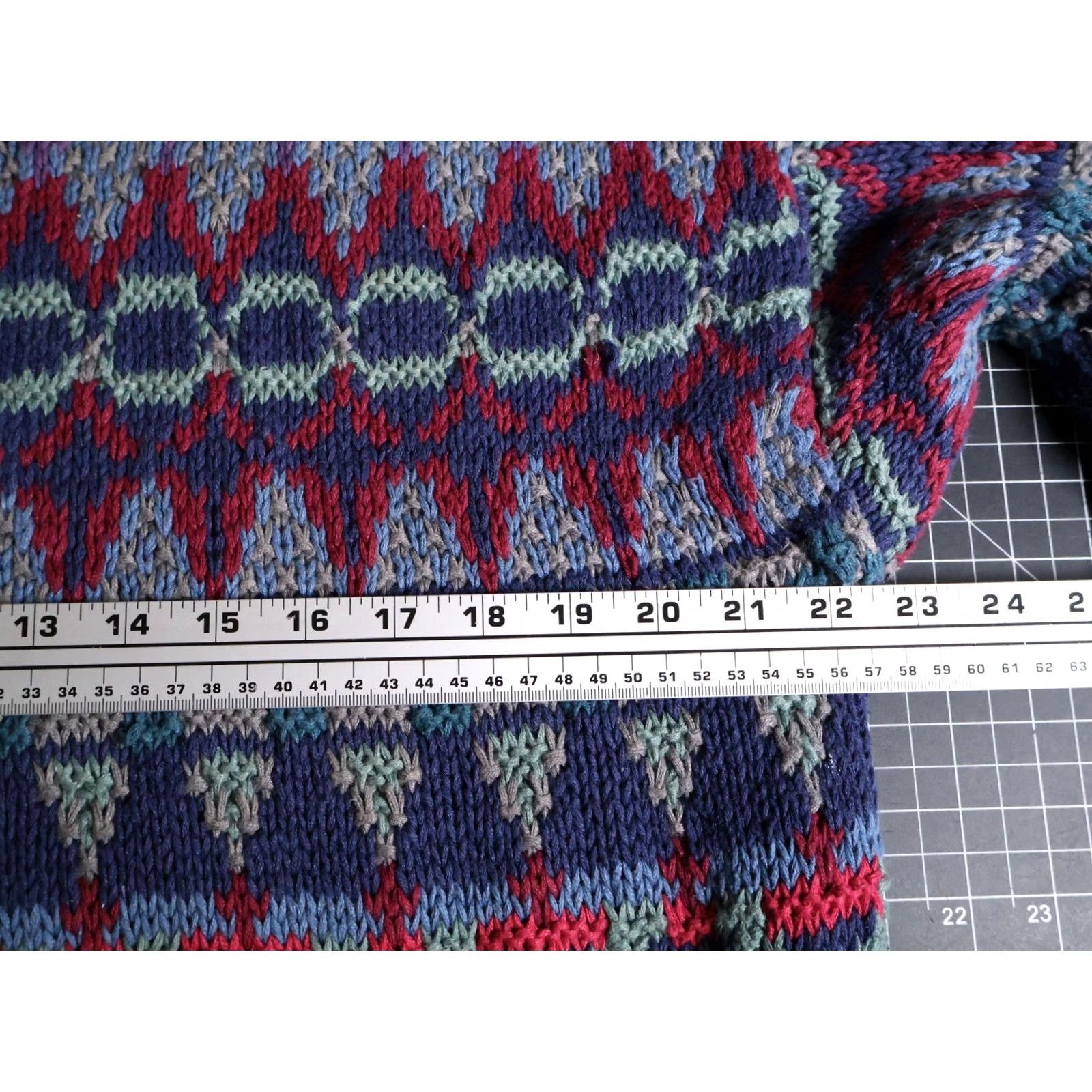 Vintage VINTAGE Hand Knit Sweater Women's Large Purple Dark Blue Fair Isle Heavyweight Ramie Size L / US 10 / IT 46 - 5 Thumbnail