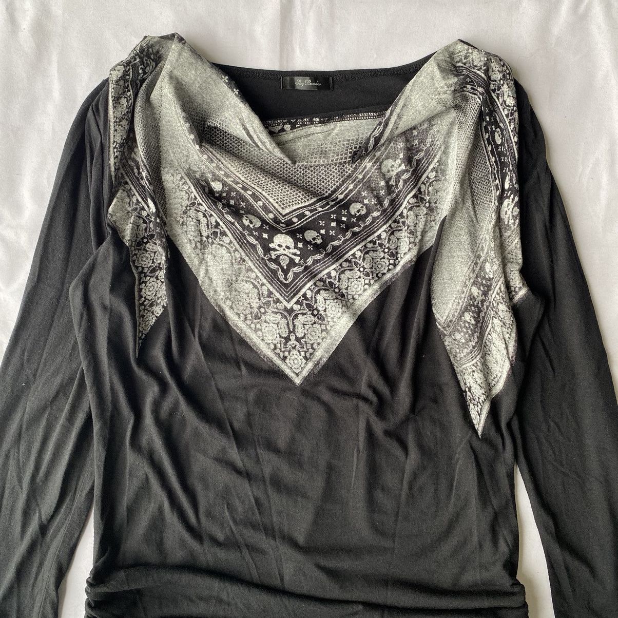 If Six Was Nine × Japanese Brand × Le Grande Bleu (L.G.B.) Japanese Street Gothic L.G.B Style Bandana Cowl Neck Tees Size US L / EU 52-54 / 3 - 3 Thumbnail