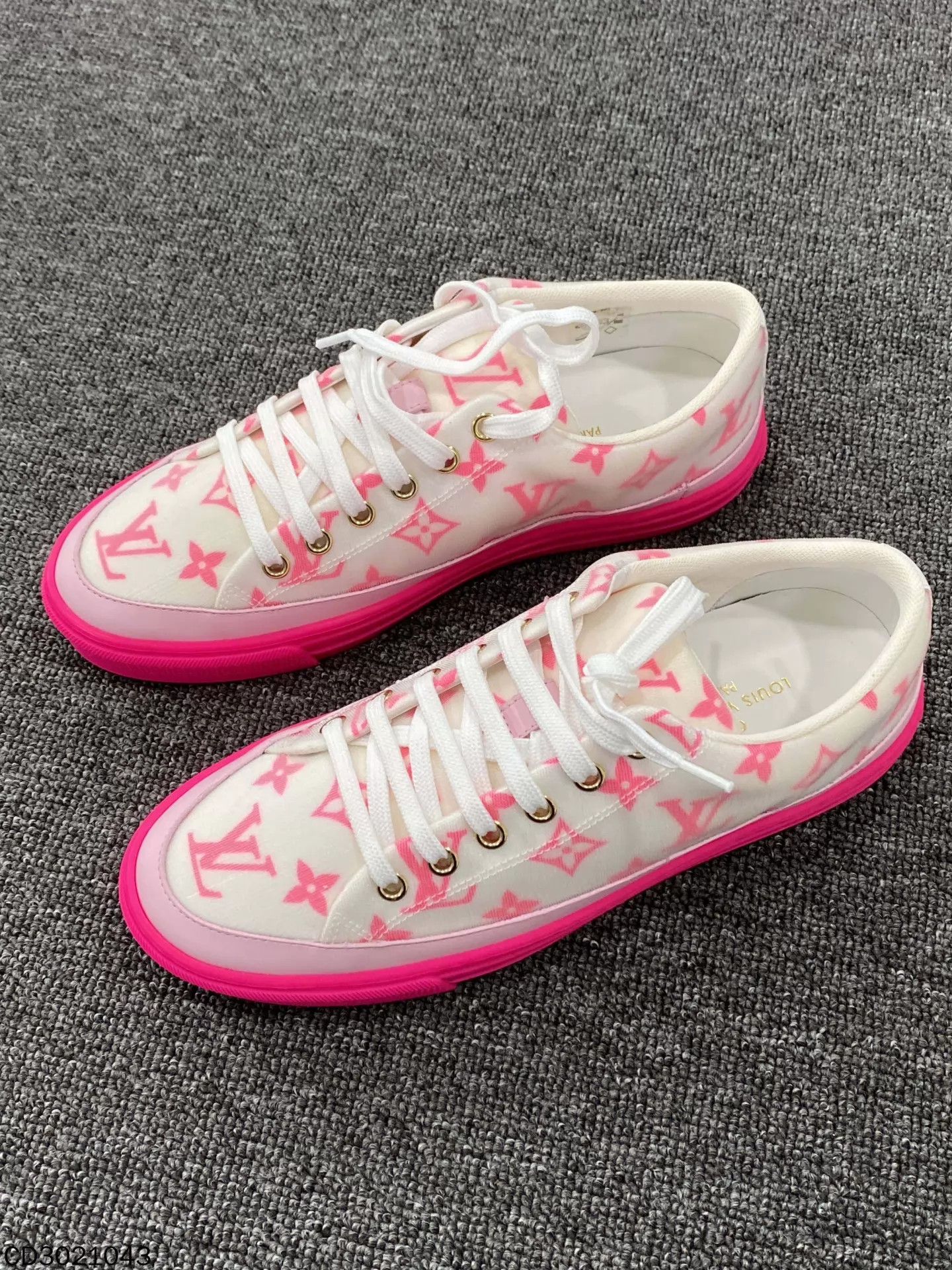 Louis Vuitton LV White Pink Monogram Sneaker 37 New Size US 6.5 / IT 36.5 - 1 Thumbnail