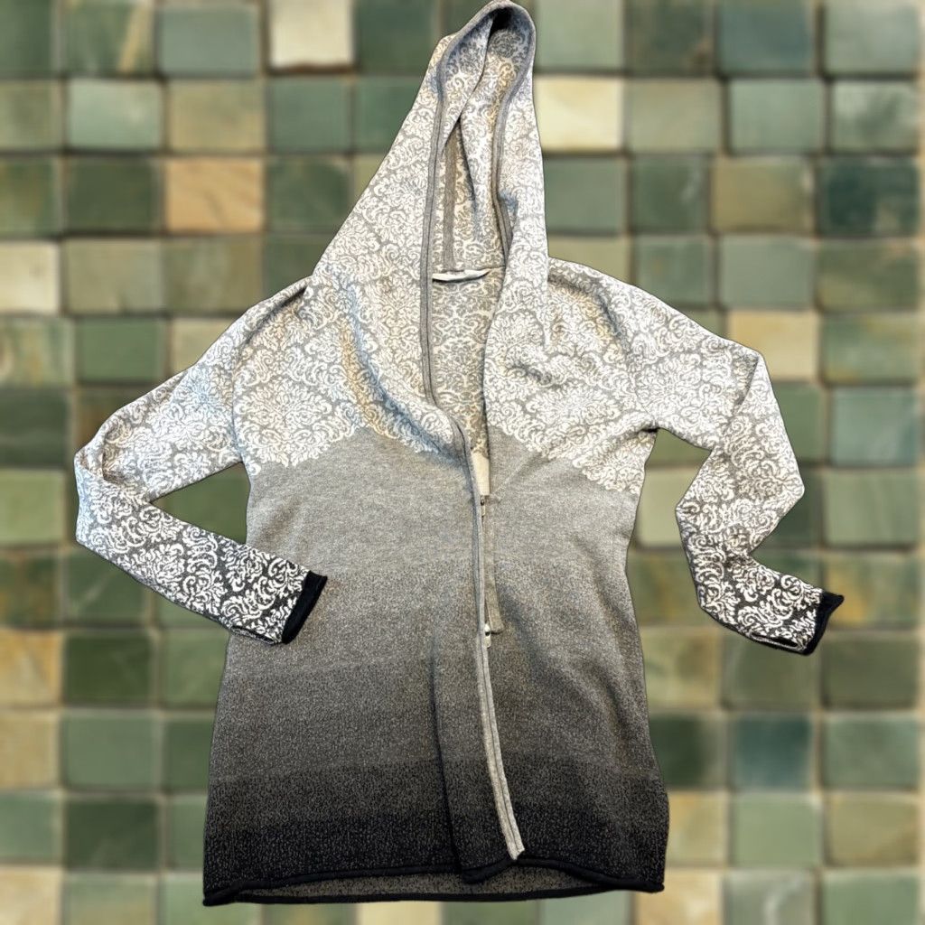 Athleta Athleta Cardigan Sweater M Gray Wool Blend Long Sleeve Zip Boho Ombre Women Size M / US 6-8 / IT 42-44 - 1 Thumbnail