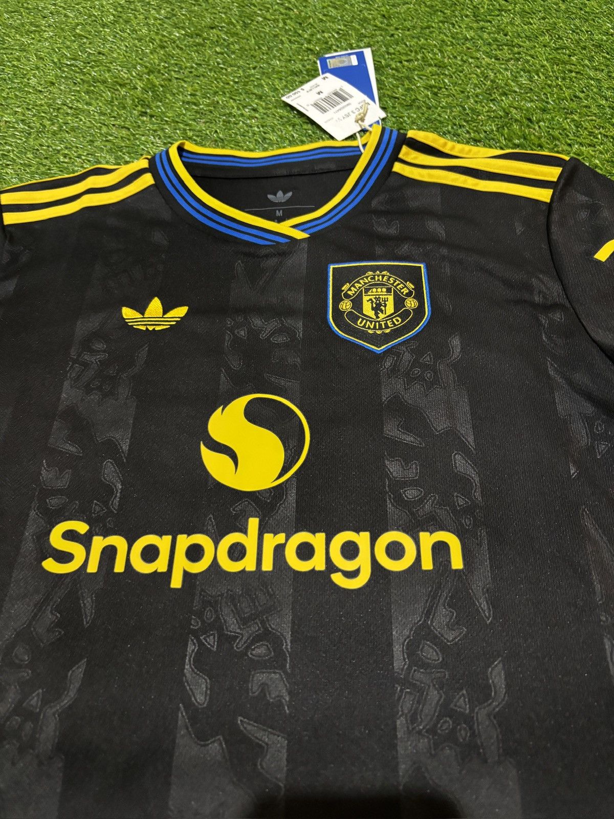Adidas NWT Adidas Manchester United 25/26 Jersey Size US M / EU 48-50 / 2 - 2 Thumbnail