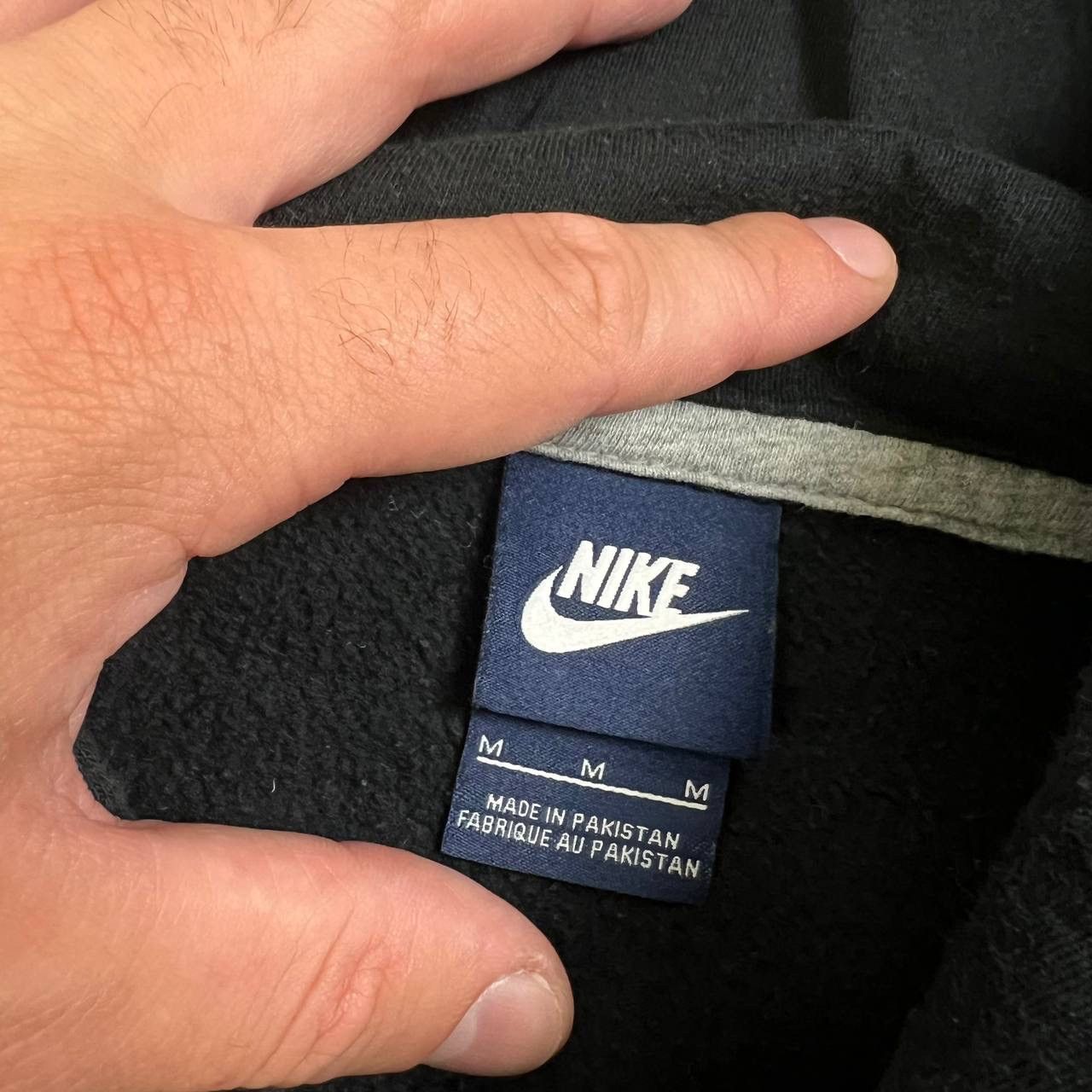 Nike Nike Swoosh Vintage Y2K Black Basic Hoodie Size US M / EU 48-50 / 2 - 4 Thumbnail