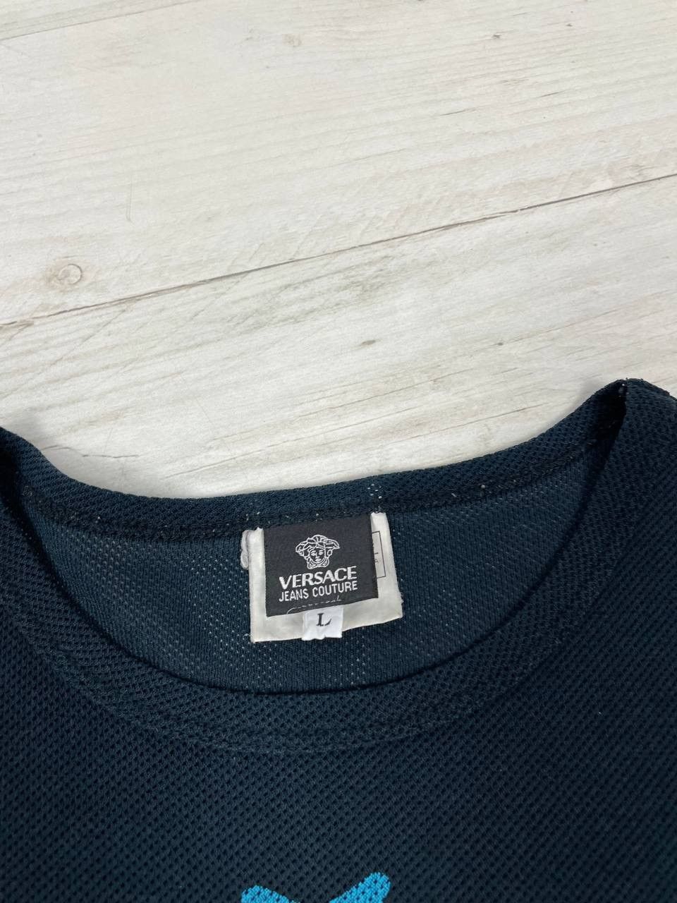 Versace Jeans Couture Vintage Versace Jeans Couture T-Shirt Big Logo Transparent Size US L / EU 52-54 / 3 - 6 Thumbnail