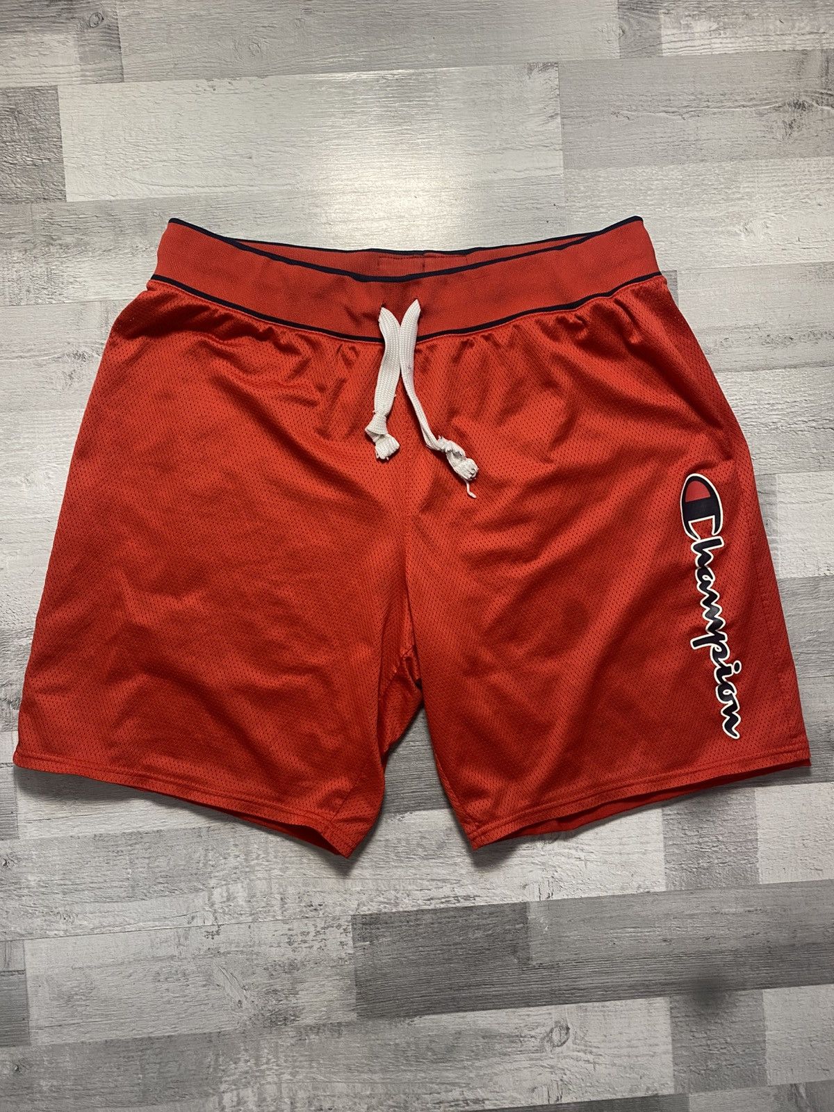 Champion Champion Red Mesh Shorts Big Logo Size XL Size US 34 / EU 50 - 1 Thumbnail