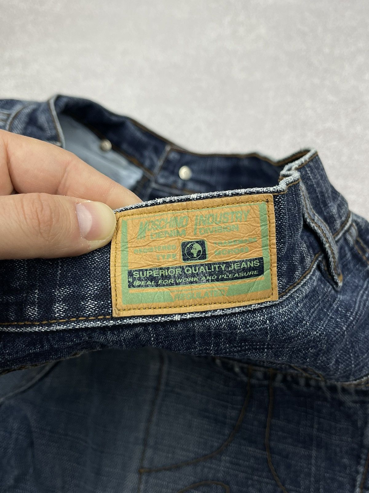 Moschino Vintage Moschino Denim Jeans Big Logo Made in Italy Designer Size US 32 / EU 48 - 5 Thumbnail