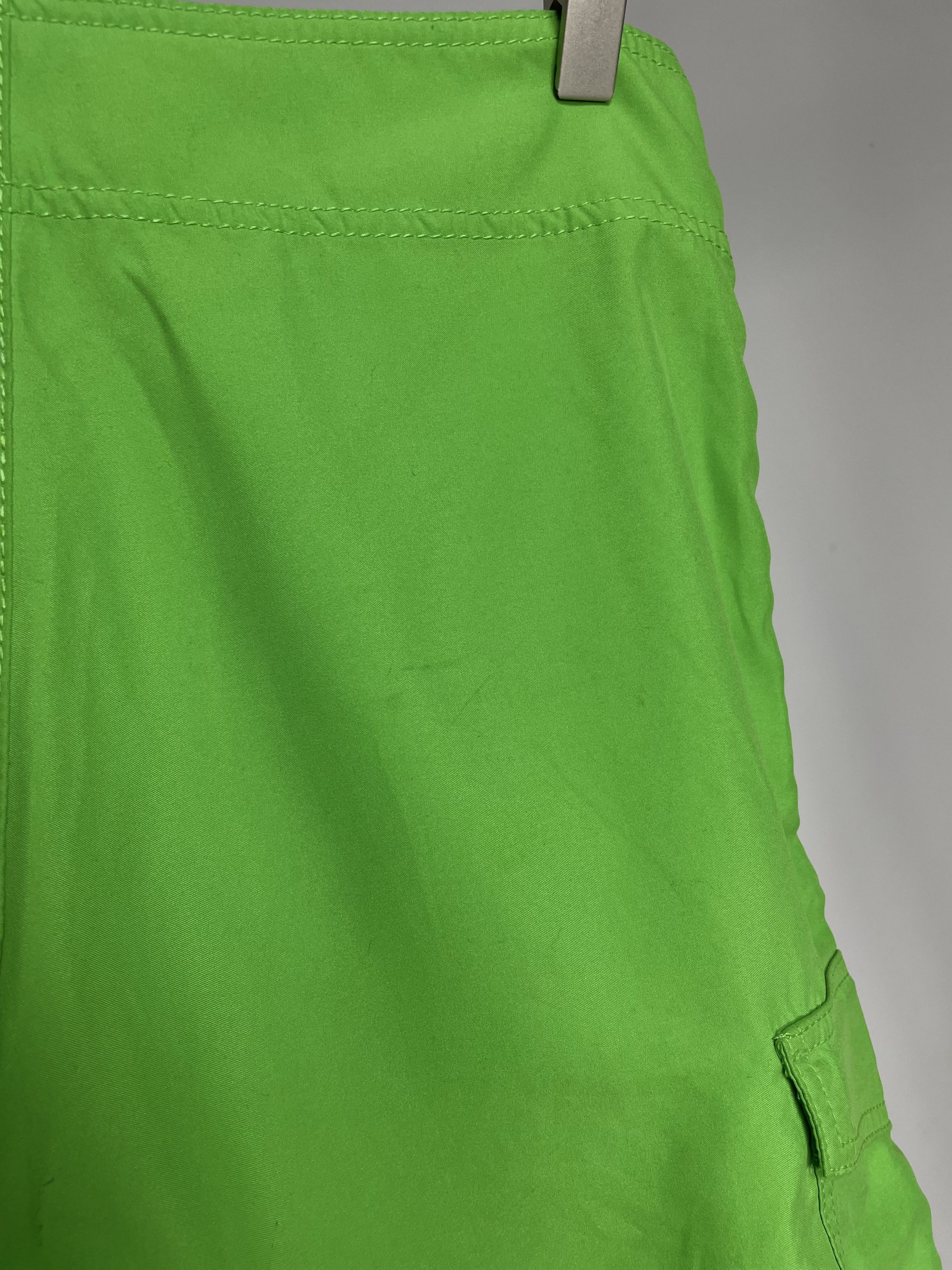 Billabong Billabong Vintage Green Full Printed Surfing Shorts Size US 30 / EU 46 - 11 Thumbnail